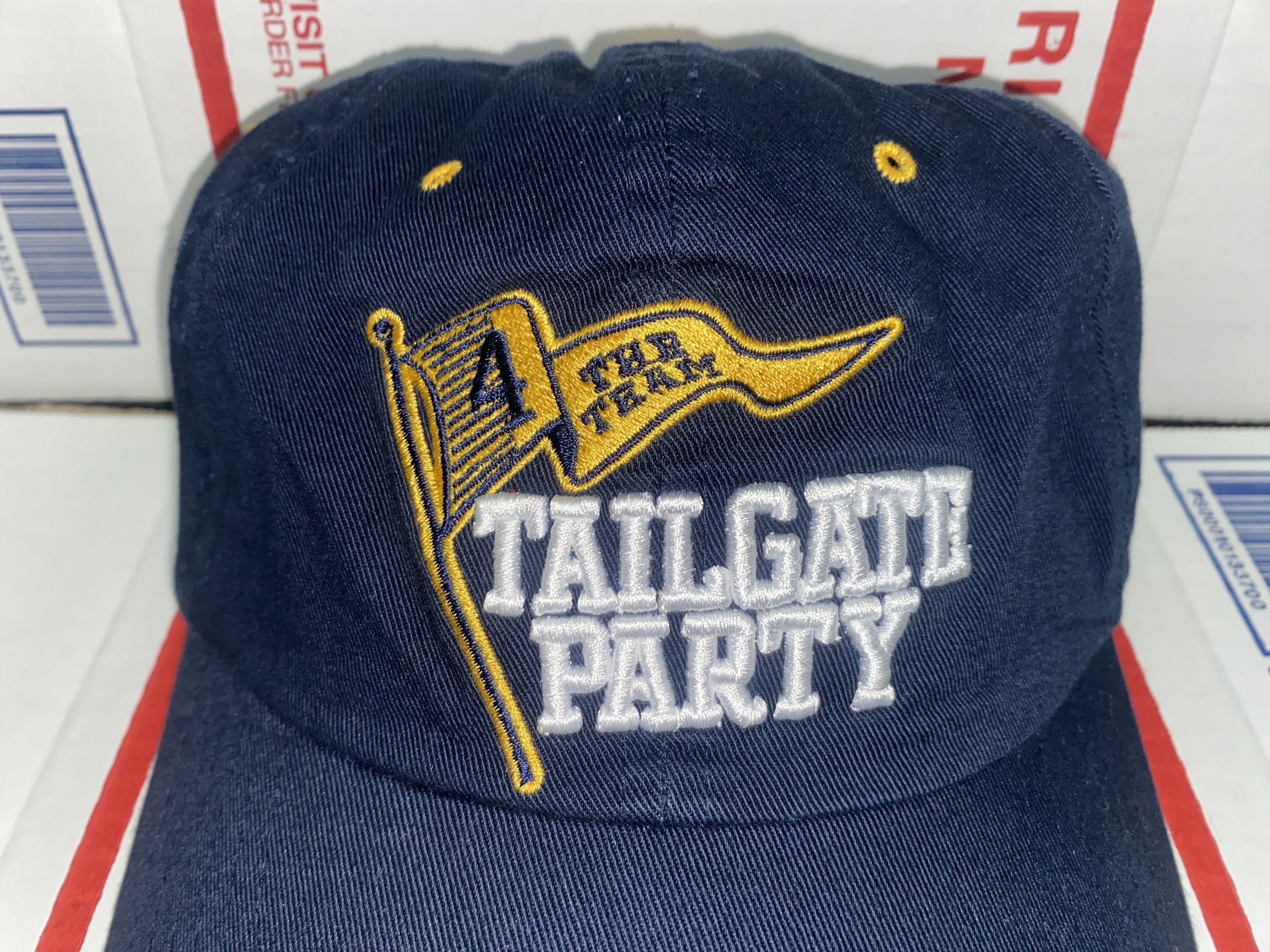 Steve And Barrys Novelty Sportswear Cap L Hat Tailgate Party Chug Beer TEAM ! Size ONE SIZE - 2 Thumbnail