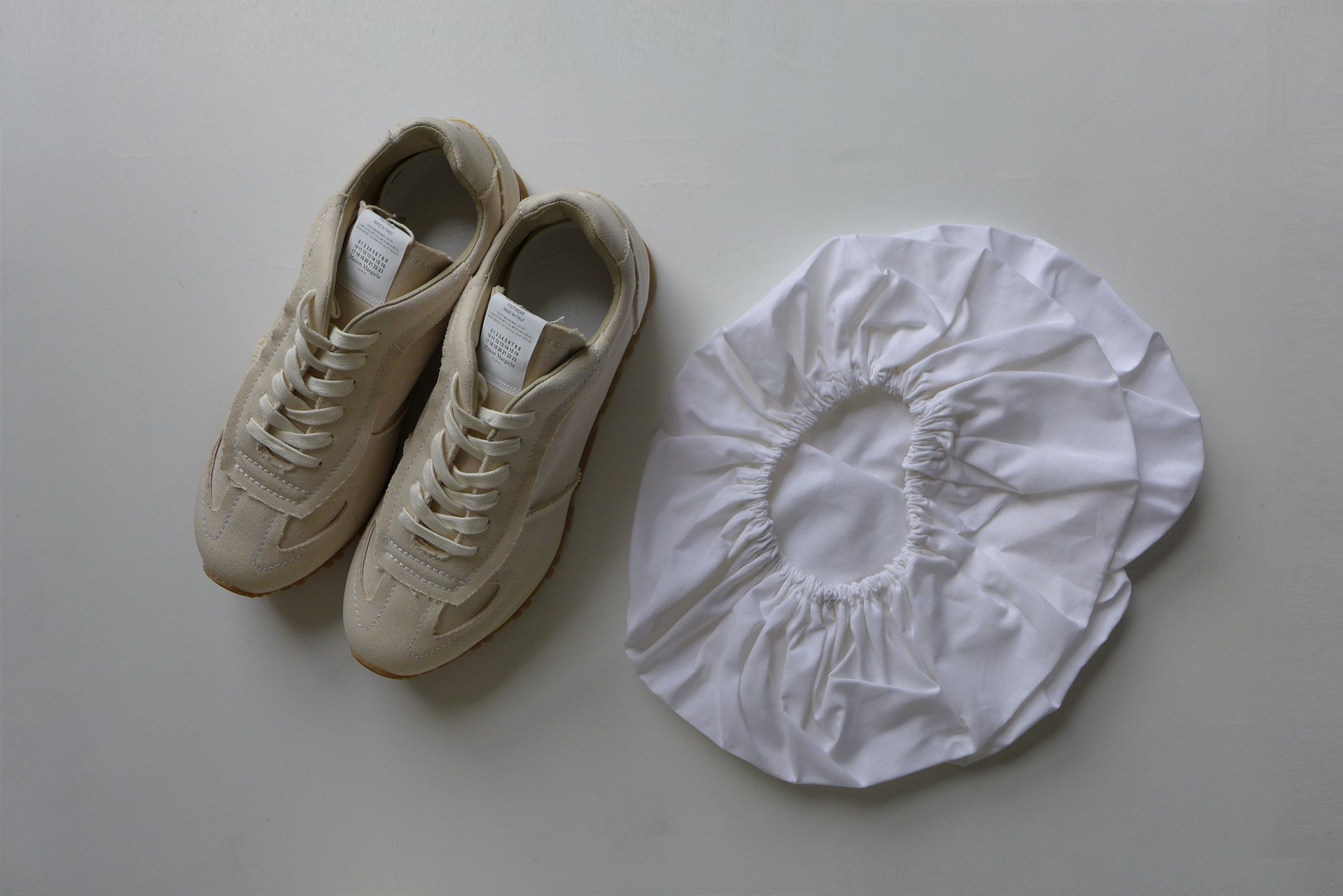 Maison Margiela n/a Margiela Ecru Runner Sneakers Size US 11 / EU 44 - 14 Thumbnail