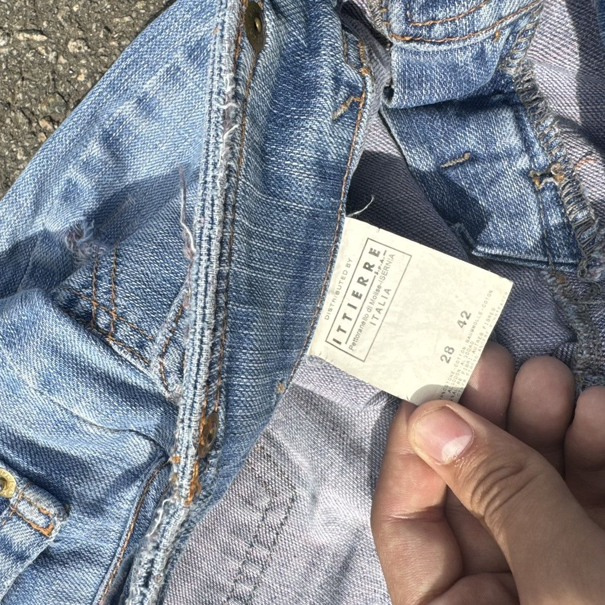Dolce & Gabbana vintage 90s dolce gabanna distressed jeans y2k rap Size 28" / US 6 / IT 42 - 13 Thumbnail