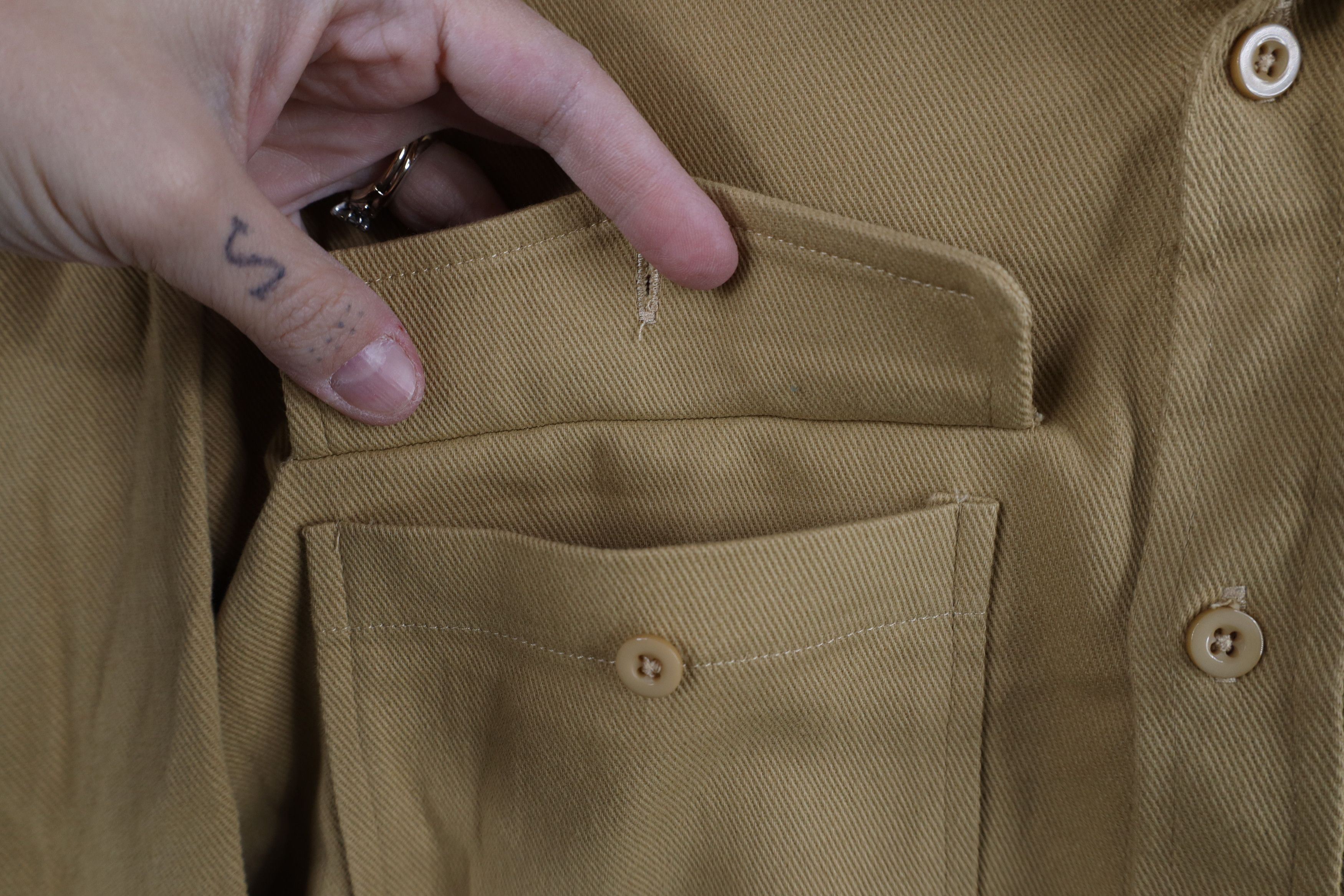 Vintage Vintage 90s Streetwear Heavyweight Collared Button Shirt Size US L / EU 52-54 / 3 - 8 Thumbnail