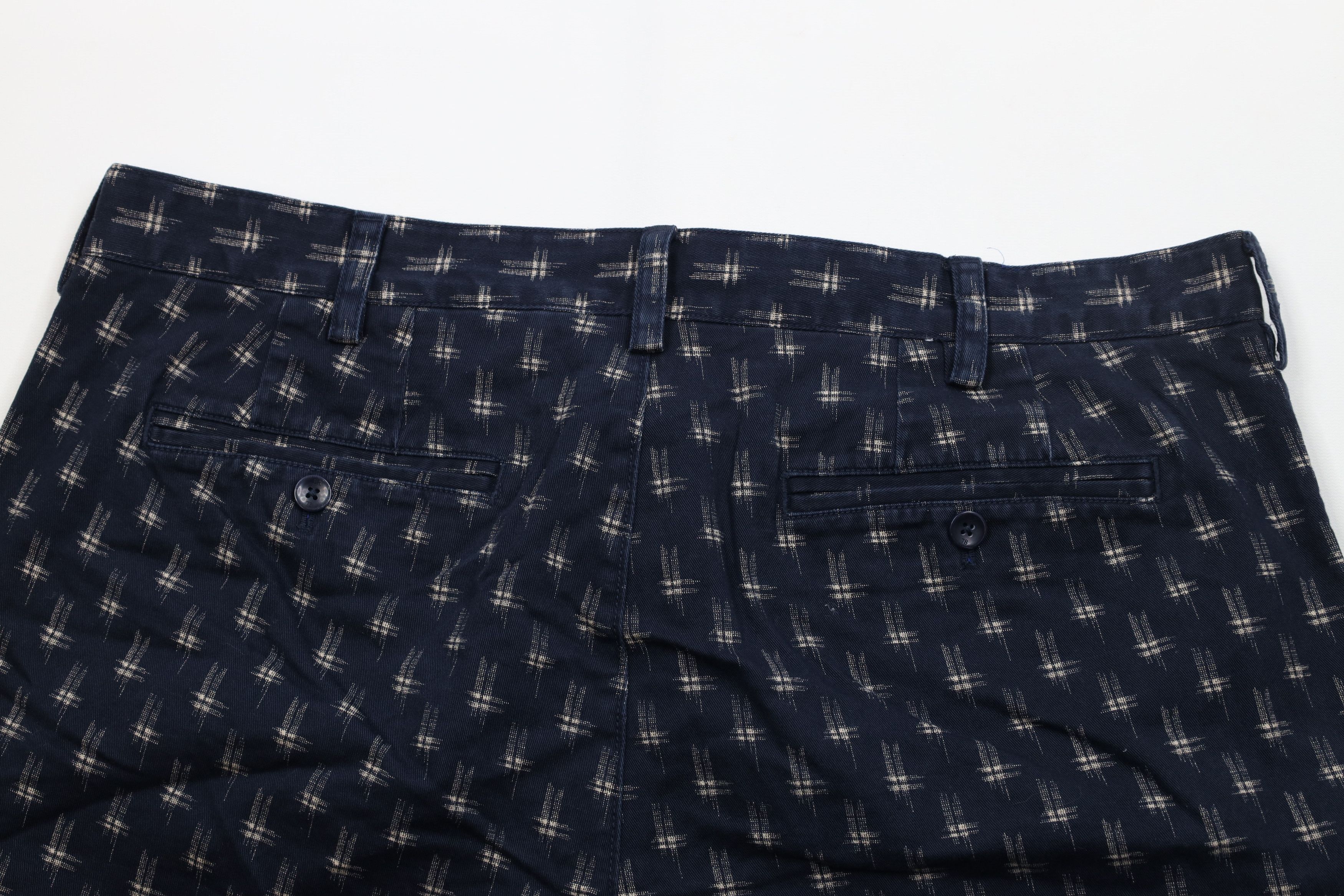 Banana Republic Banana Republic Cross Hatch Emerson Chino Shorts Stretch Size US 38 / EU 54 - 9 Thumbnail