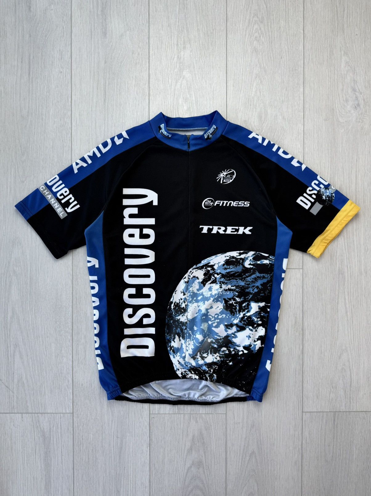 Other Vintage Discovery Channel Cycling Jersey 2007 Trek Final Y2K Size US L / EU 52-54 / 3 - 1 Thumbnail