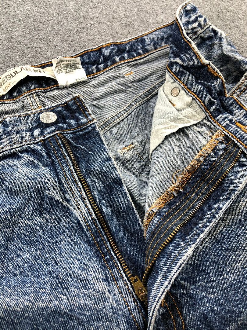 Levi's Vintage Levis 505 Denim Jeans-JM665 Size US 37 - 7 Thumbnail