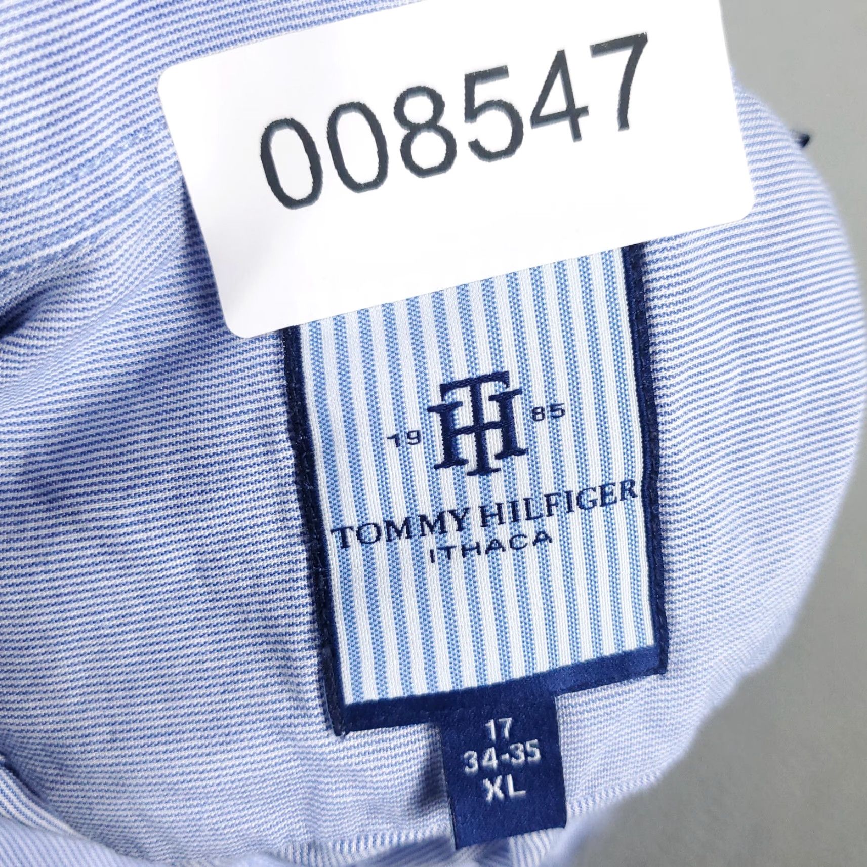 Tommy Hilfiger VINTAGE Tommy Hilfiger Ithaca Shirt Mens XL Blue Striped Button-Up Pocket Classic 90s Mens Size US XL / EU 56 / 4 - 8 Thumbnail