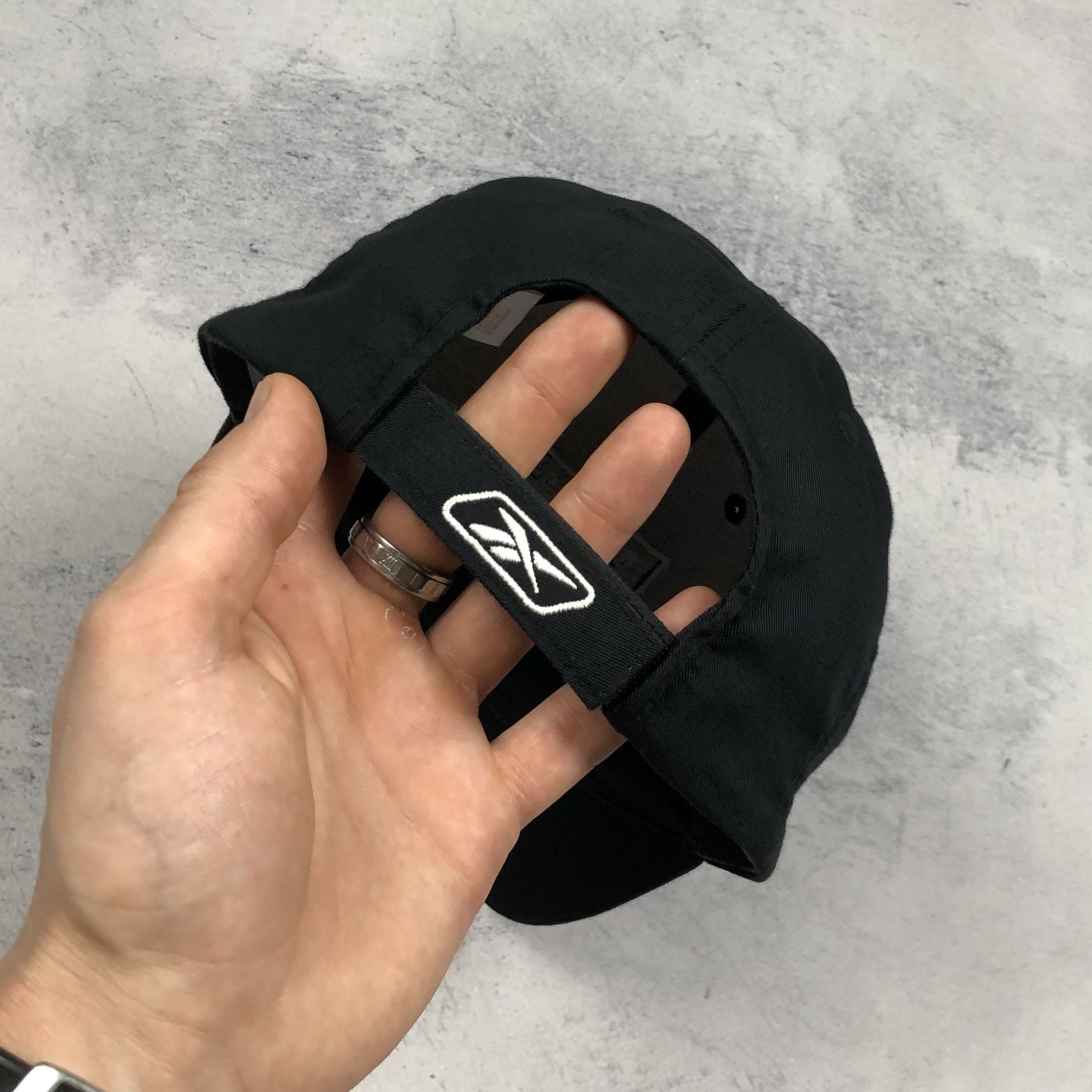 NFL Vintage NFL Los Angeles Raiders Reebok Cap Size ONE SIZE - 9 Thumbnail