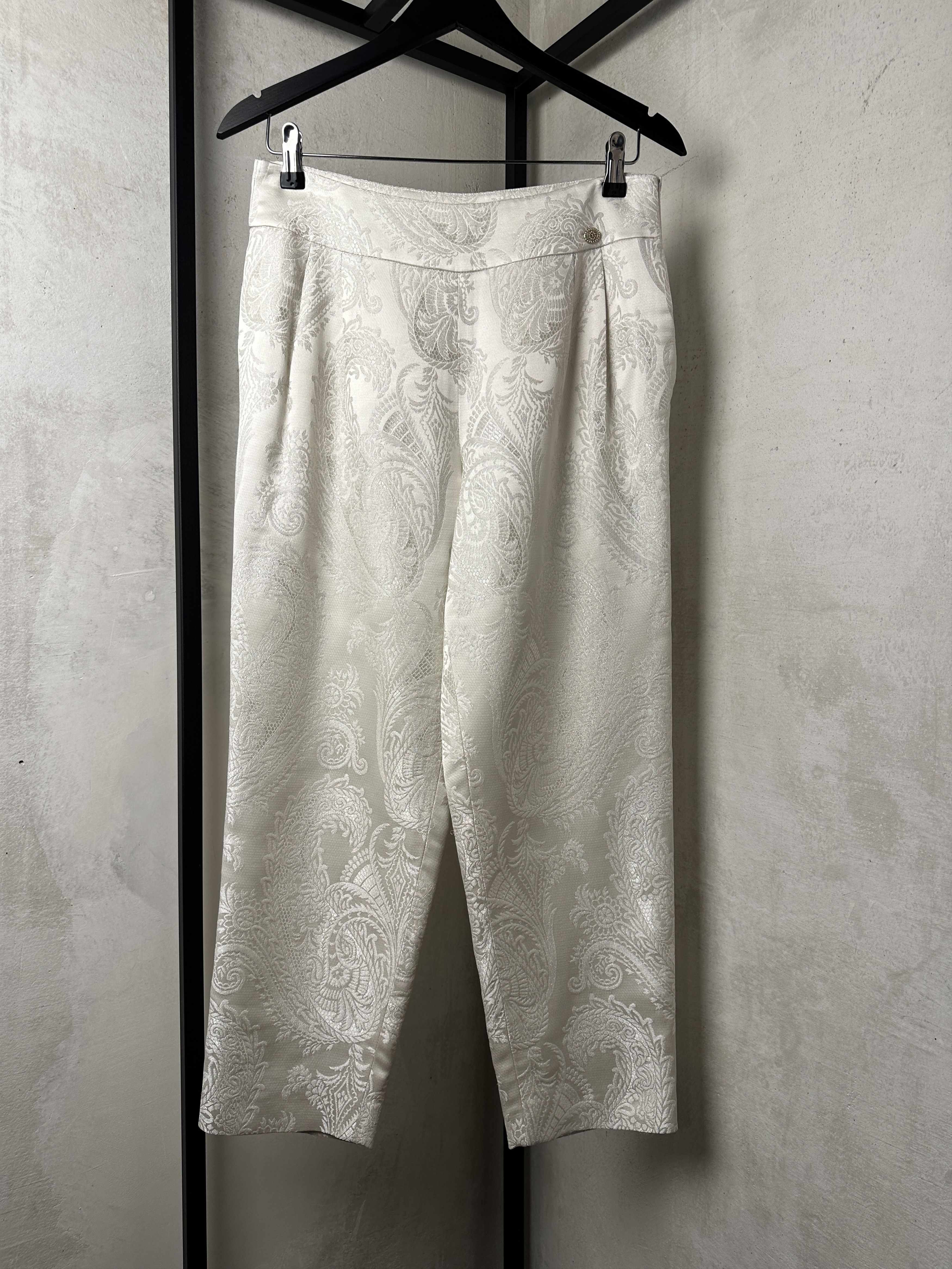Chanel Chanel Indian-Inspired Pre-Fall 2012 Runway Jacquard Pants Size 28" / US 6 / IT 42 - 5 Thumbnail