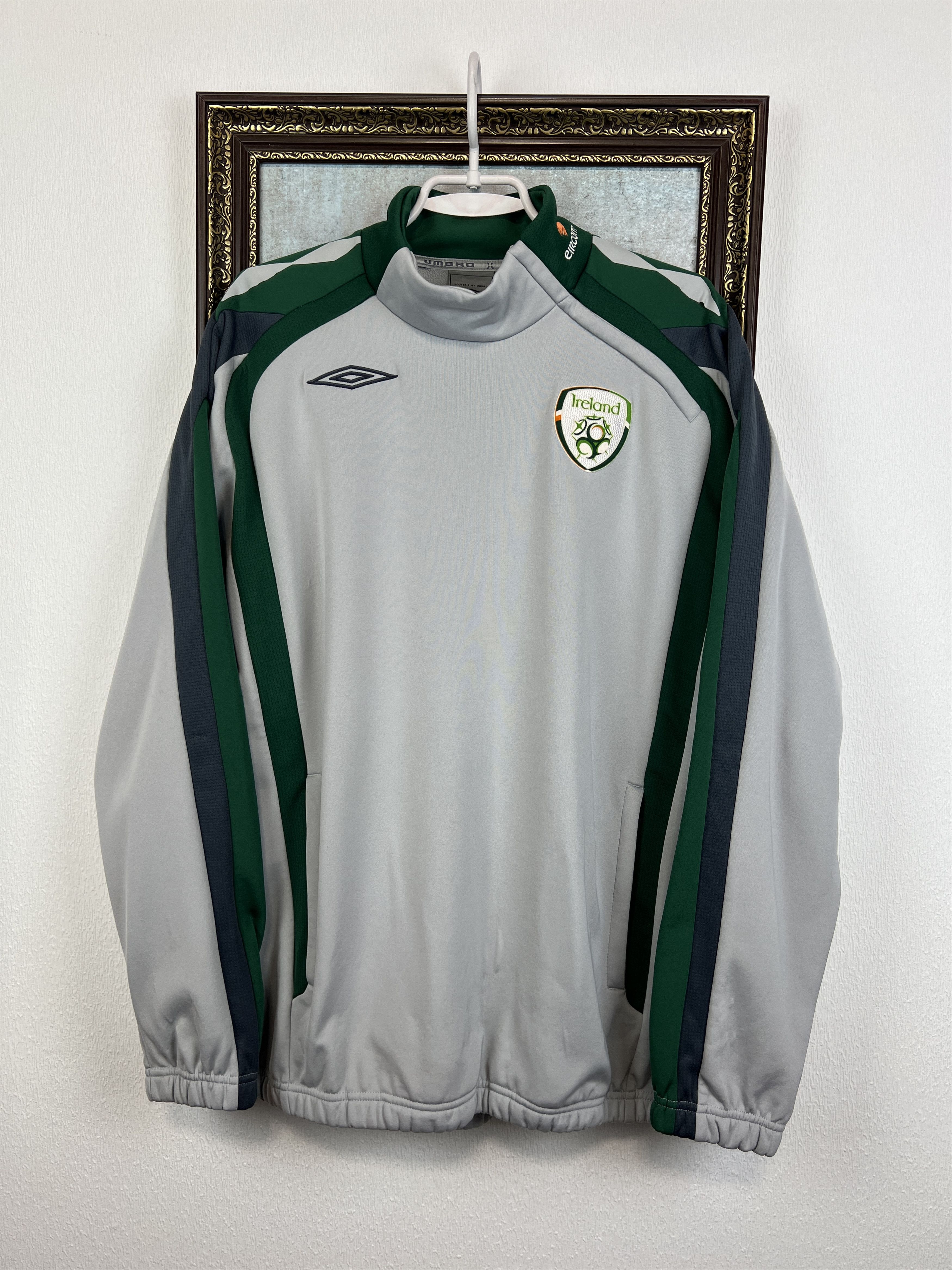 Umbro Ireland Football Train Sweatshirt Soccer Track Top Jacket Size US L / EU 52-54 / 3 - 1 Thumbnail