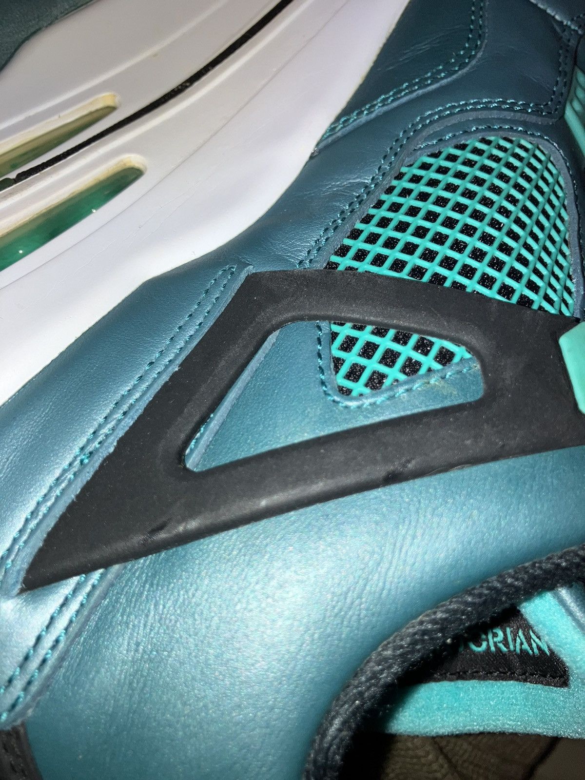 Jordan Brand × Nike Jordan 4 Retro Teal 30th Anniversary SIZE 12 Size US 12 / EU 45 - 16 Thumbnail