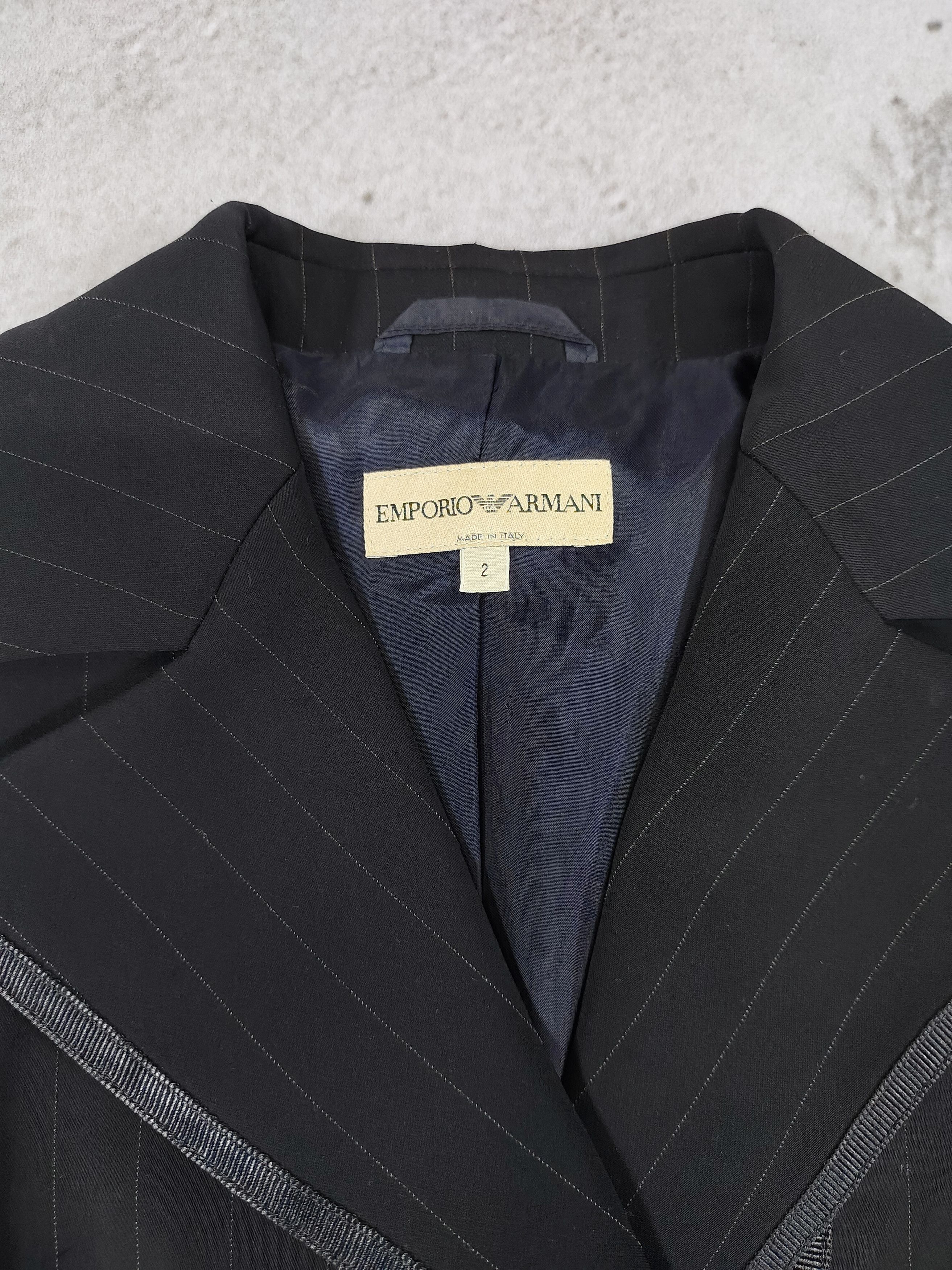 Emporio Armani 00s E.A- Archive Asymmetrical Pinstripe Sculpted Tailoring Size M / US 6-8 / IT 42-44 - 13 Thumbnail