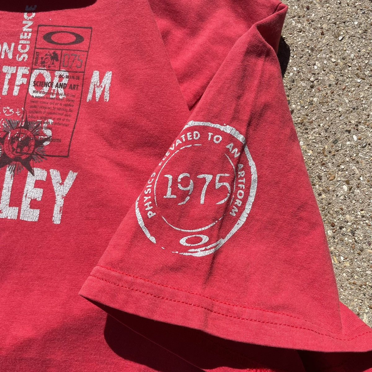 Oakley Vintage Oakley Tee Red Gorpcore XXL Size US XXL / EU 58 / 5 - 3 Thumbnail