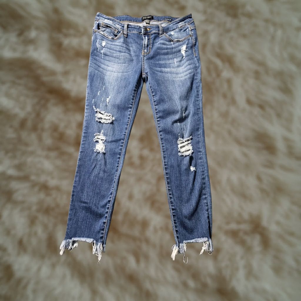 Vintage Judy Blue Jeans Women's 15/32 Low Rise Skinny Straight Denim Distressed Blue 24In Inseam Regular Fit Cute City Preppy Clothing Women Size 36" / US 14 / IT 50 - 1 Thumbnail