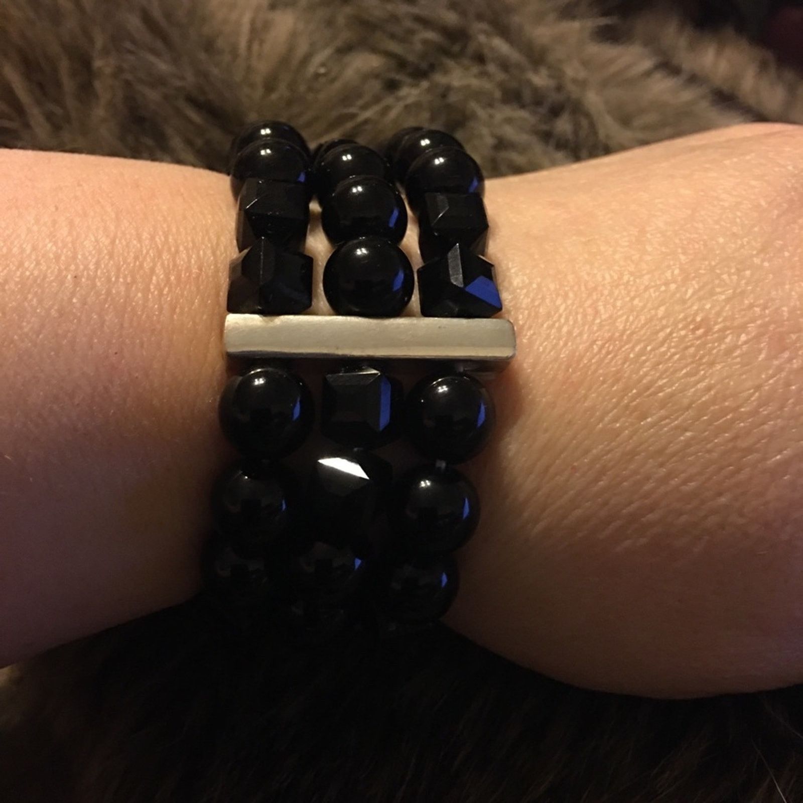 Jewelry Vintage black pearl bead stretch bracelet Size ONE SIZE - 4 Thumbnail