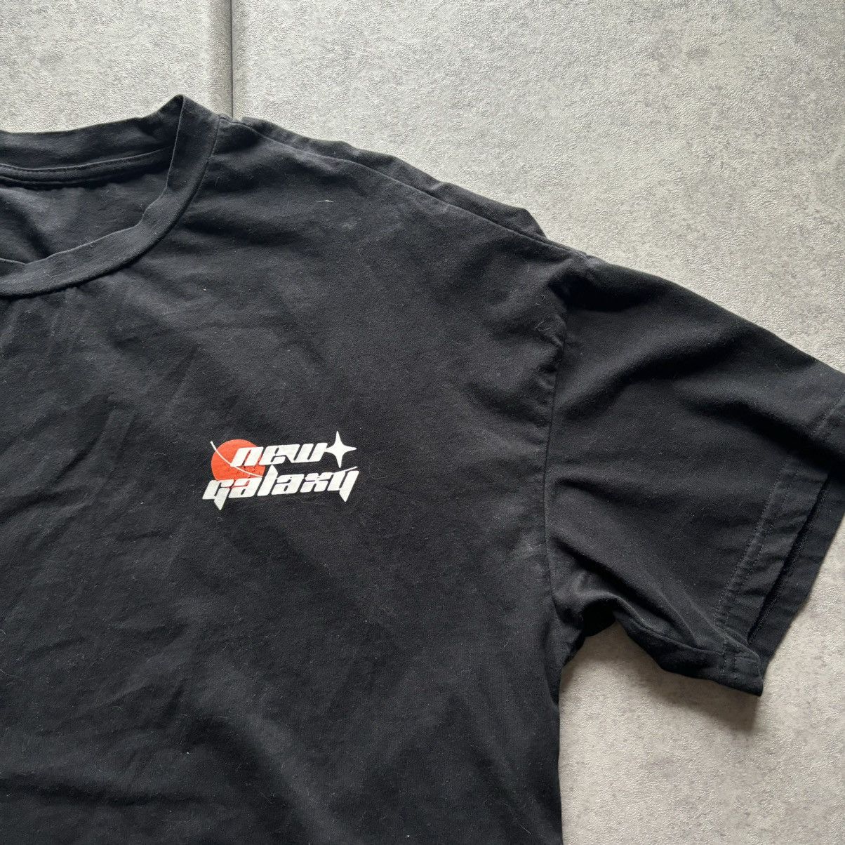 Other Black new galaxy graphic tshirt Size US L / EU 52-54 / 3 - 3 Thumbnail