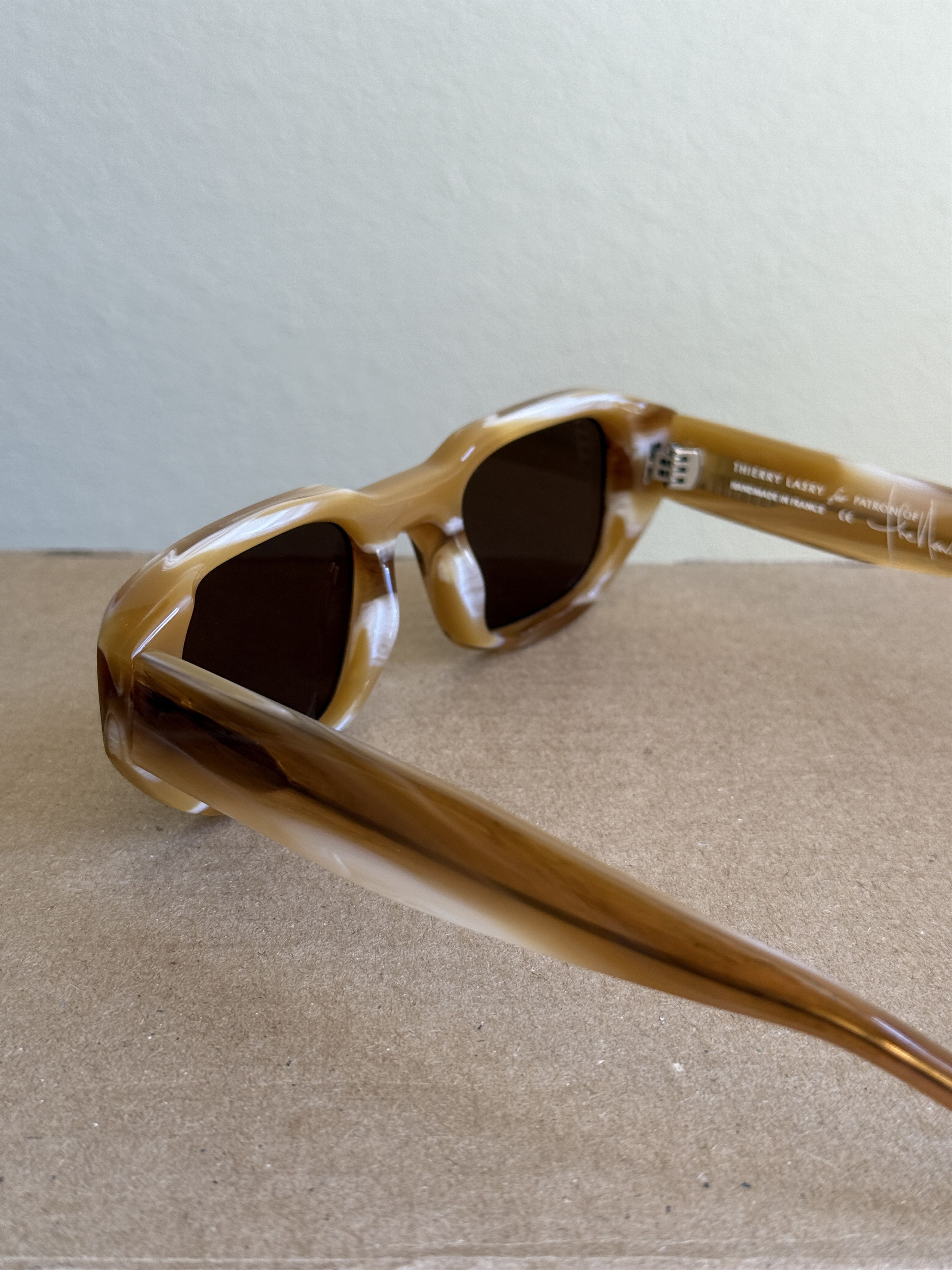 Thierry Lasry Thierry Lasry Victimy Sunglasses Hand Made in France Size ONE SIZE - 13 Thumbnail