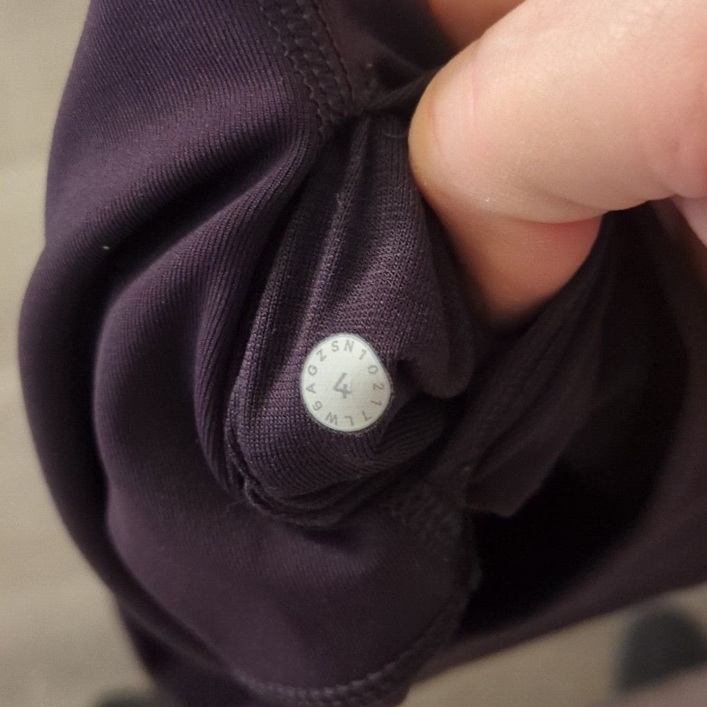 Lululemon Lululemon Wunder Under Crop (Hi-Rise) Full-On lux 21" size 4 Size 27" / US 4 / IT 40 - 3 Thumbnail