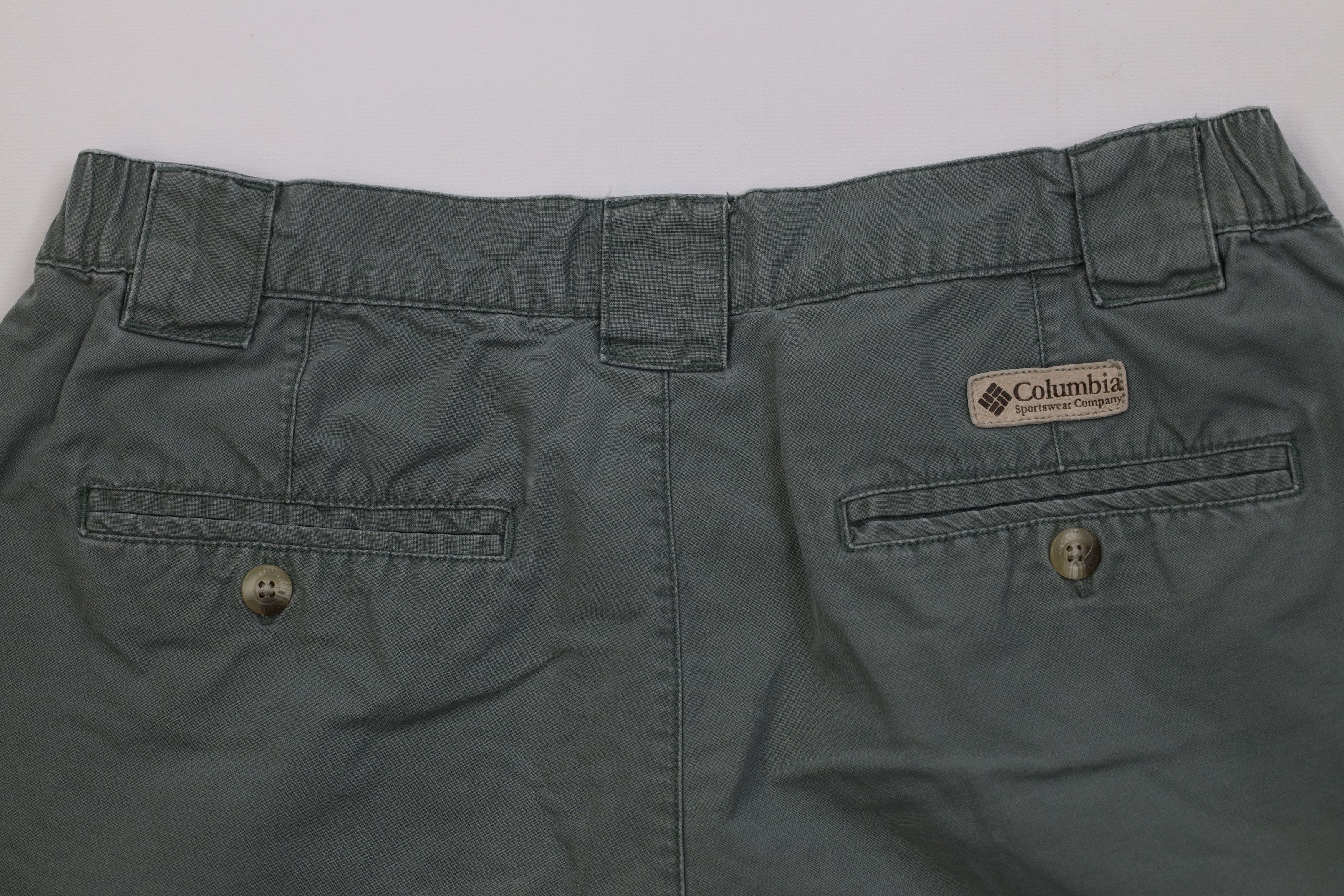 Columbia Vintage 90s Columbia Above Knee Cargo Shorts Green Cotton Size US 32 / EU 48 - 11 Thumbnail