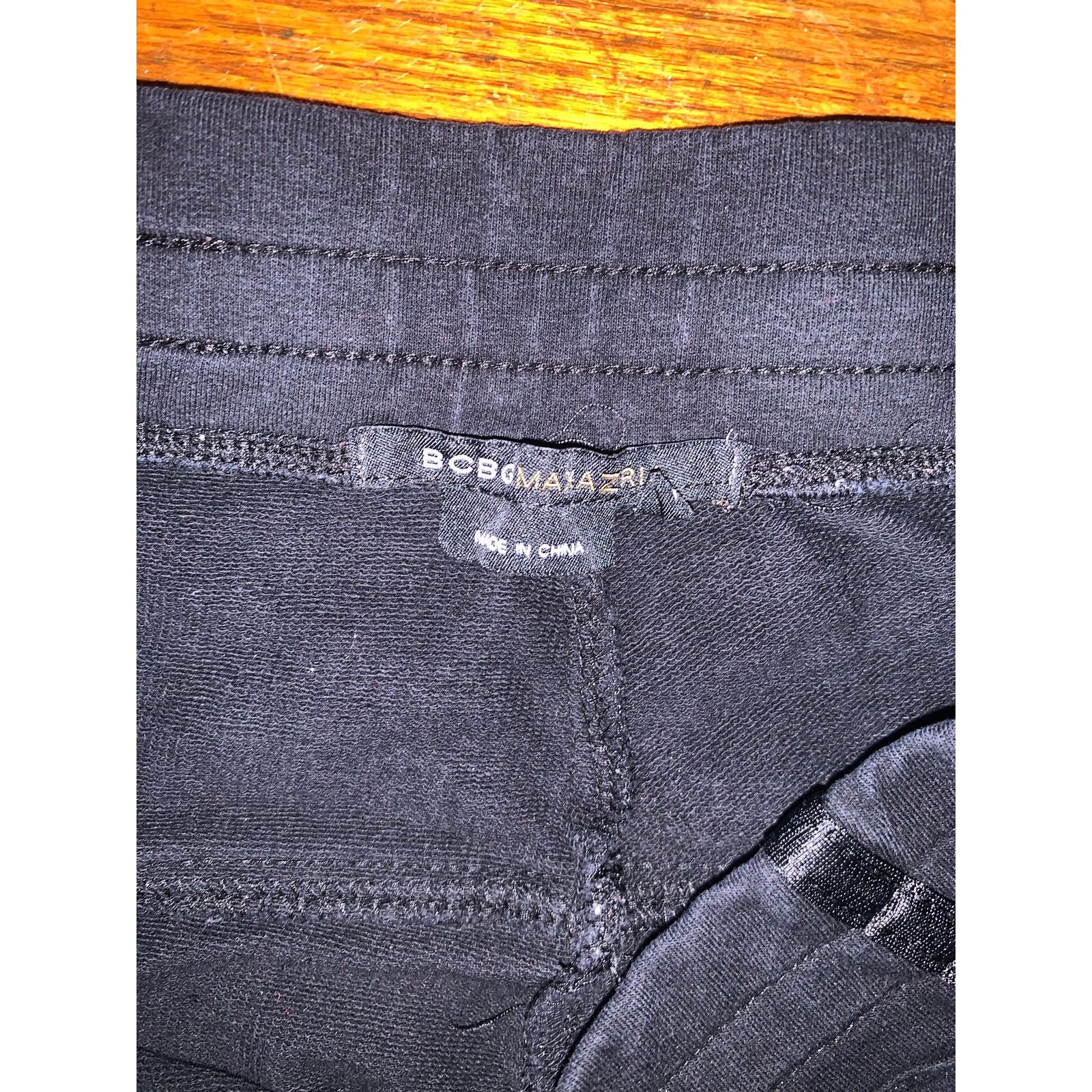 Bcbgmaxazria BCBG Rhinestone Flare Sweatpants Womens Large Black Low Rise Size 28" / US 6 / IT 42 - 5 Thumbnail