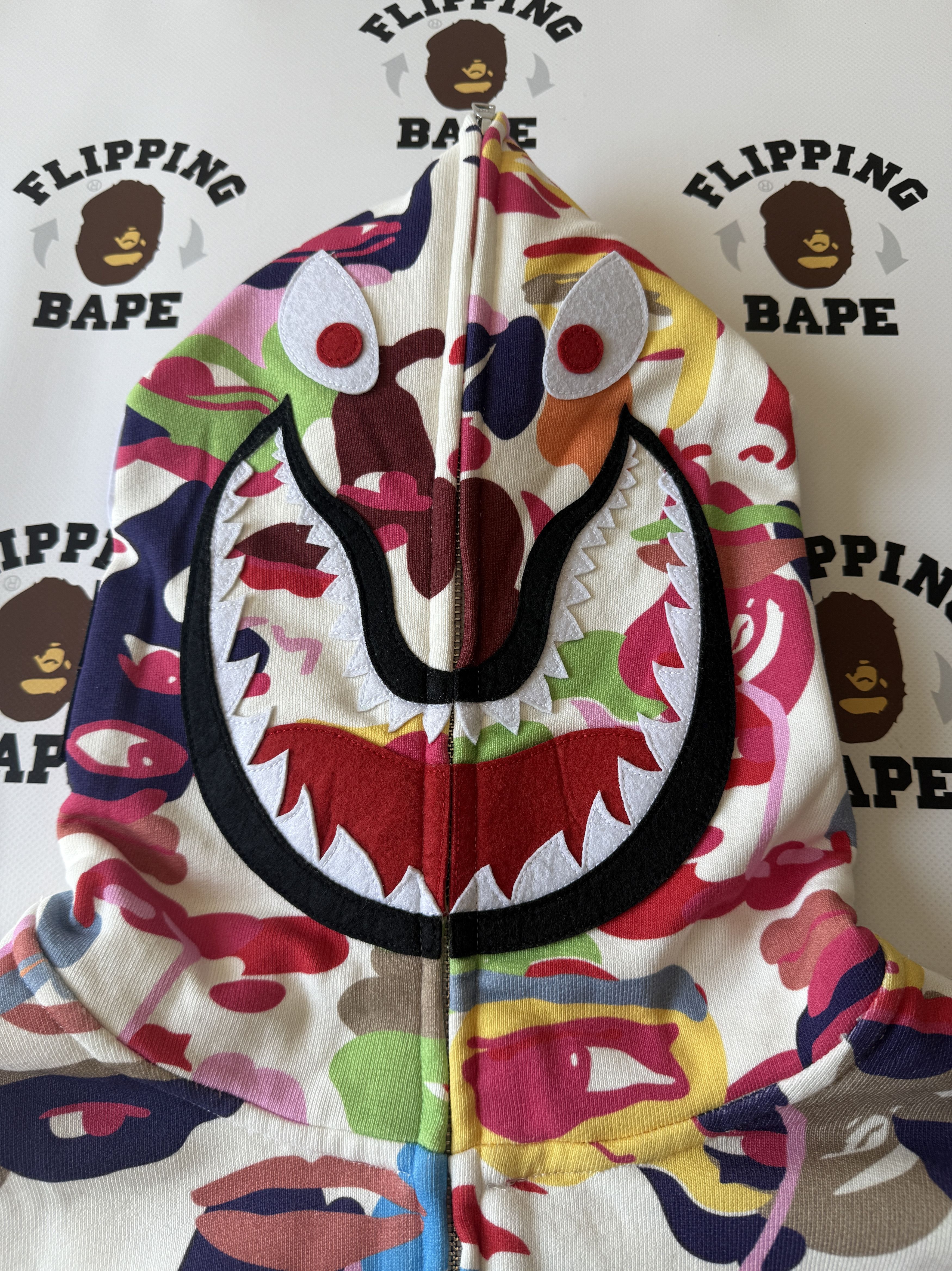 Bape × KidSuper BAPE X KIDSUPER CAMO SHARK FULL ZIP HOODIE Size US M / EU 48-50 / 2 - 3 Thumbnail