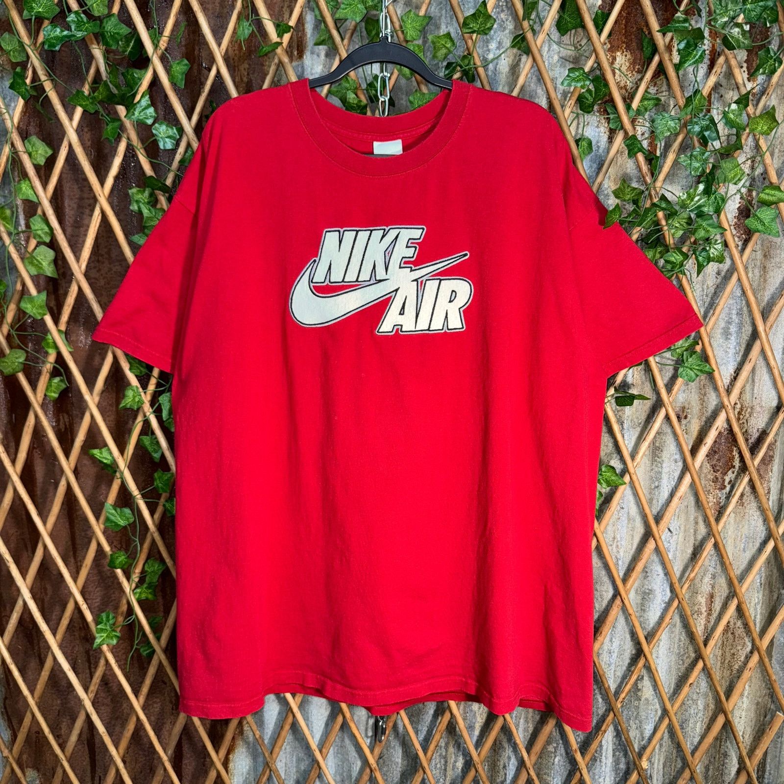 Nike Vintage Y2K Nike air skate embroidered logo 2000s t-shirt Size US XXL / EU 58 / 5 - 1 Thumbnail