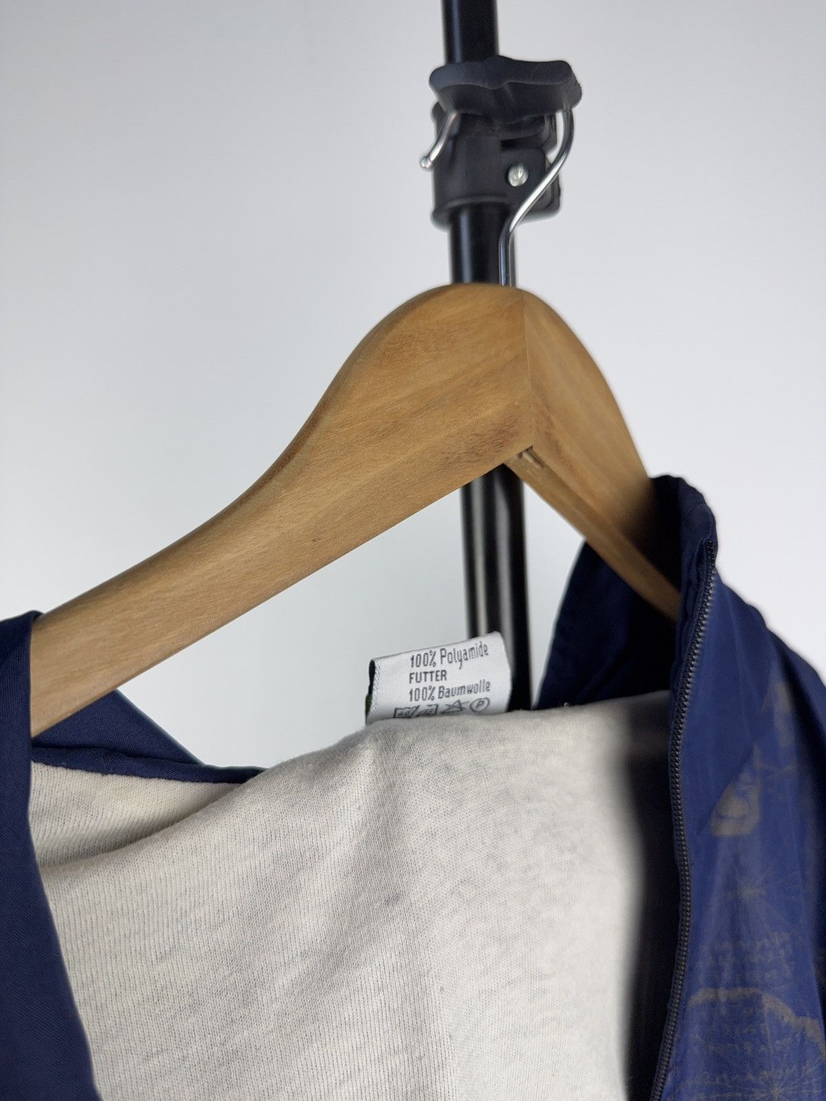 Bogner Vintage Bogner Map Print Windbreaker Jacket Navy Blue L Size US L / EU 52-54 / 3 - 10 Thumbnail