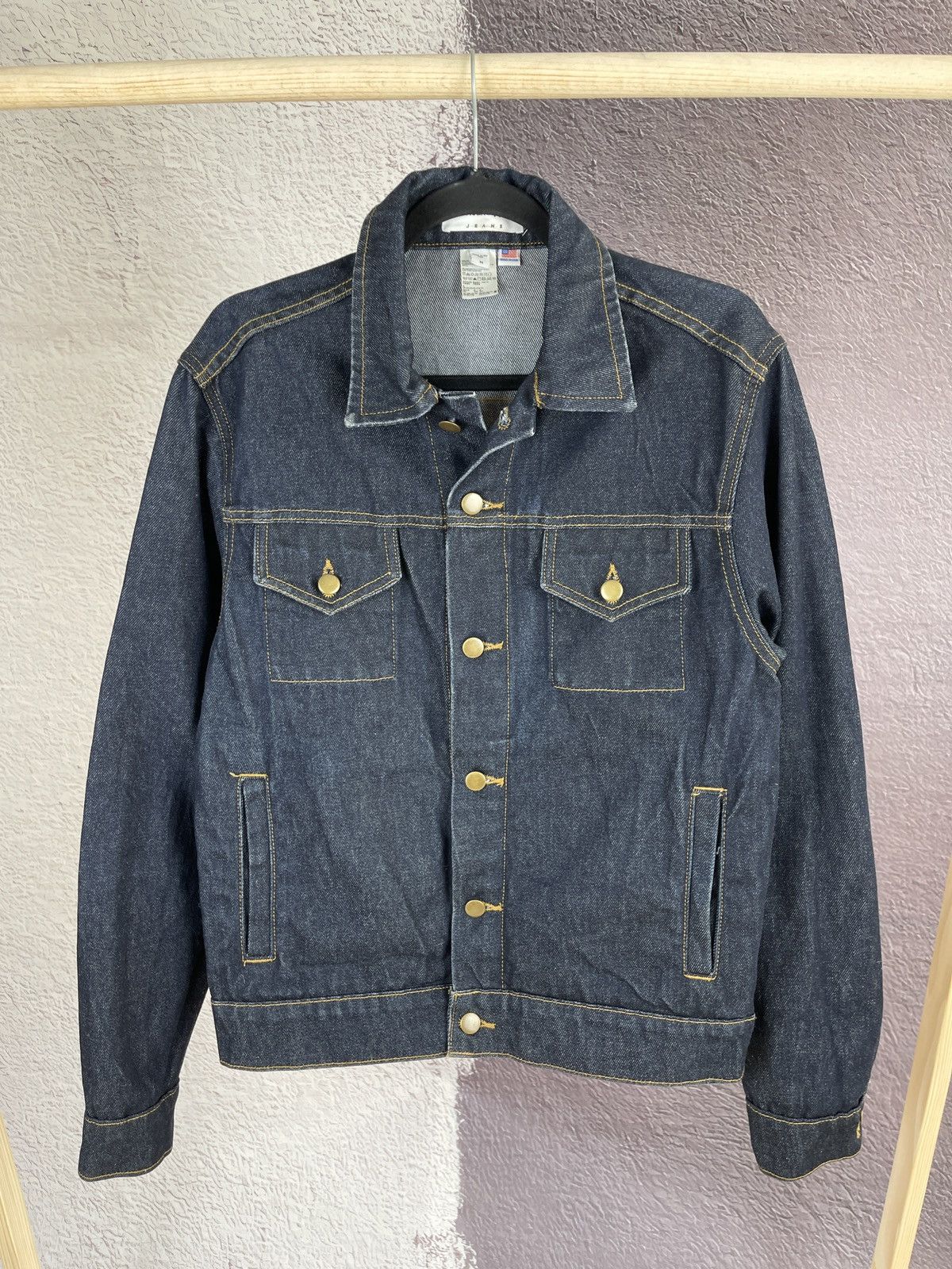 American Apparel American Apparel indigo blue denim trucker jacket made in US Size US M / EU 48-50 / 2 - 2 Thumbnail