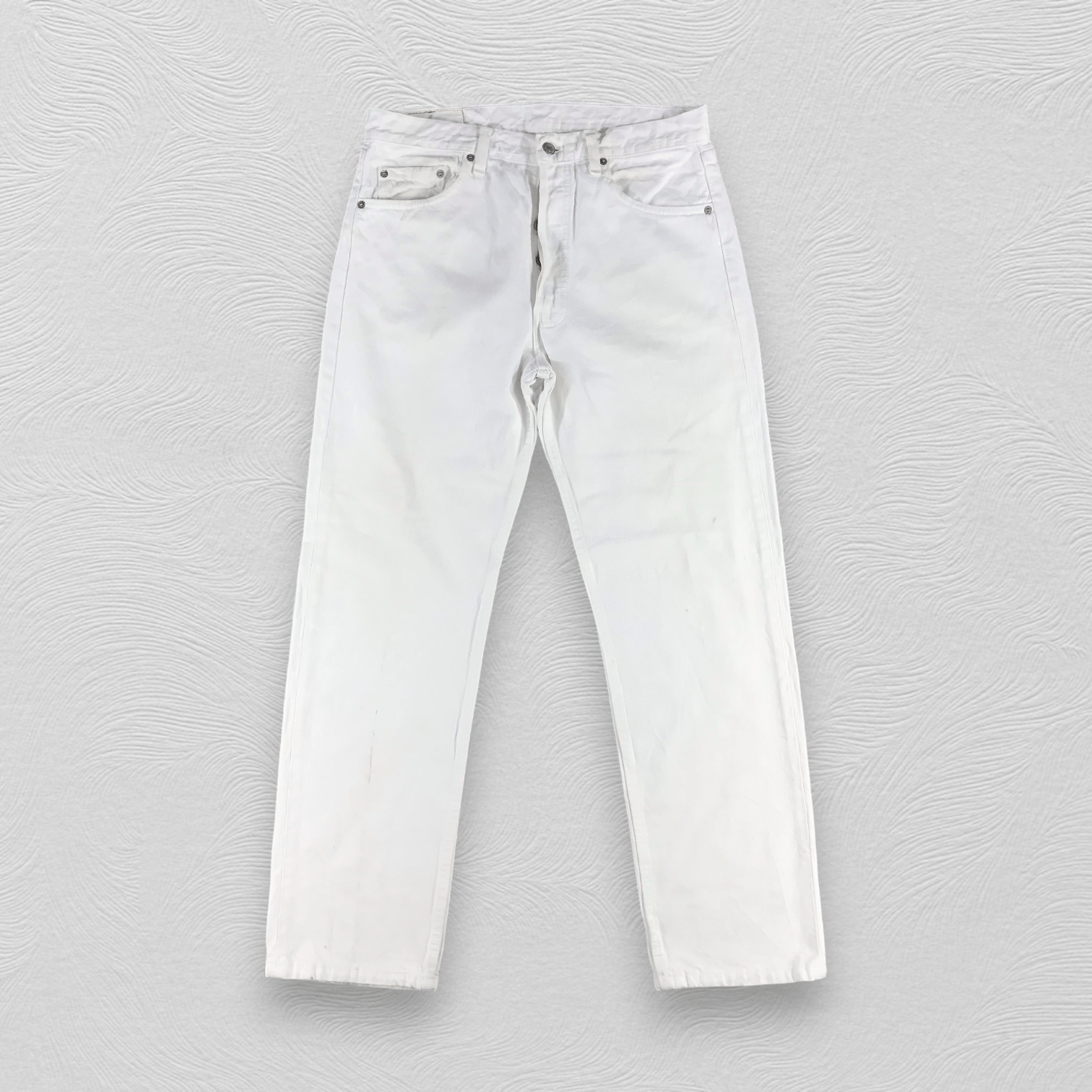 Levi's Vintage Levis 501 Jeans White Denim KJ877 Size US 34 / EU 50 - 1 Thumbnail