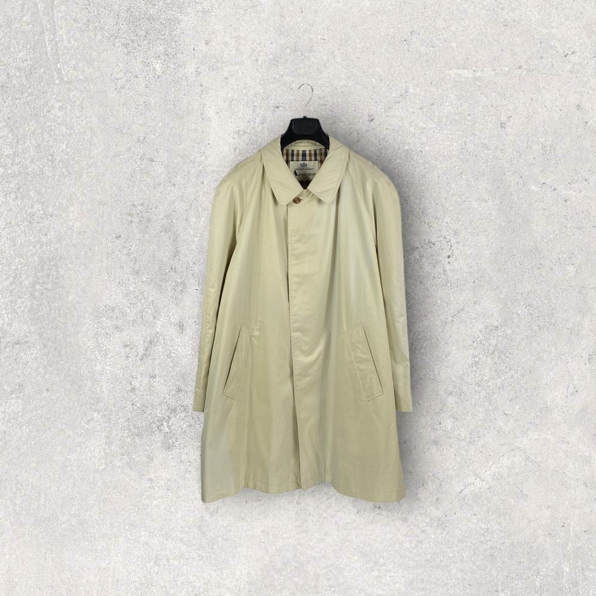 Aquascutum × Vintage vintage Aquascutum London Harrods Tan Trench Over Coat Size L / US 10 / IT 46 - 1 Thumbnail