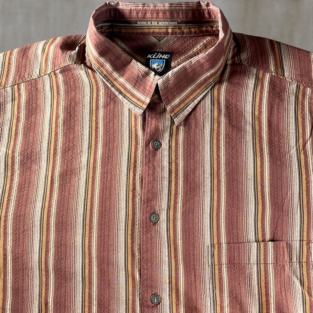 Vintage KÜHL Shirt Mens 2XL Brown Red Striped Short Sleeve Button Front Outdoor Casual Size US XXL / EU 58 / 5 - 1 Thumbnail