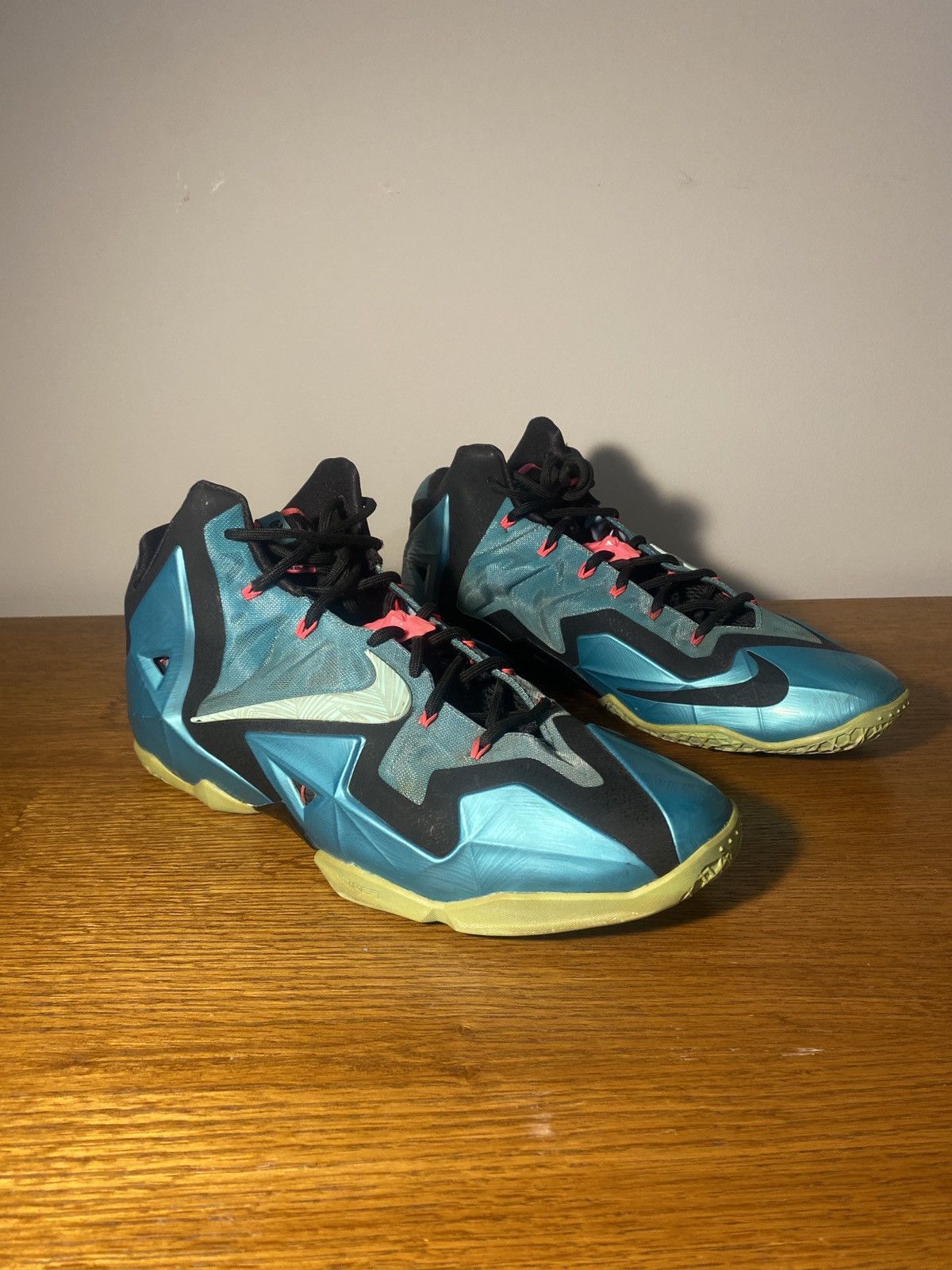 Nike Nike LeBron 11 “South Beach) Size US 12.5 / EU 45-46 - 1 Thumbnail