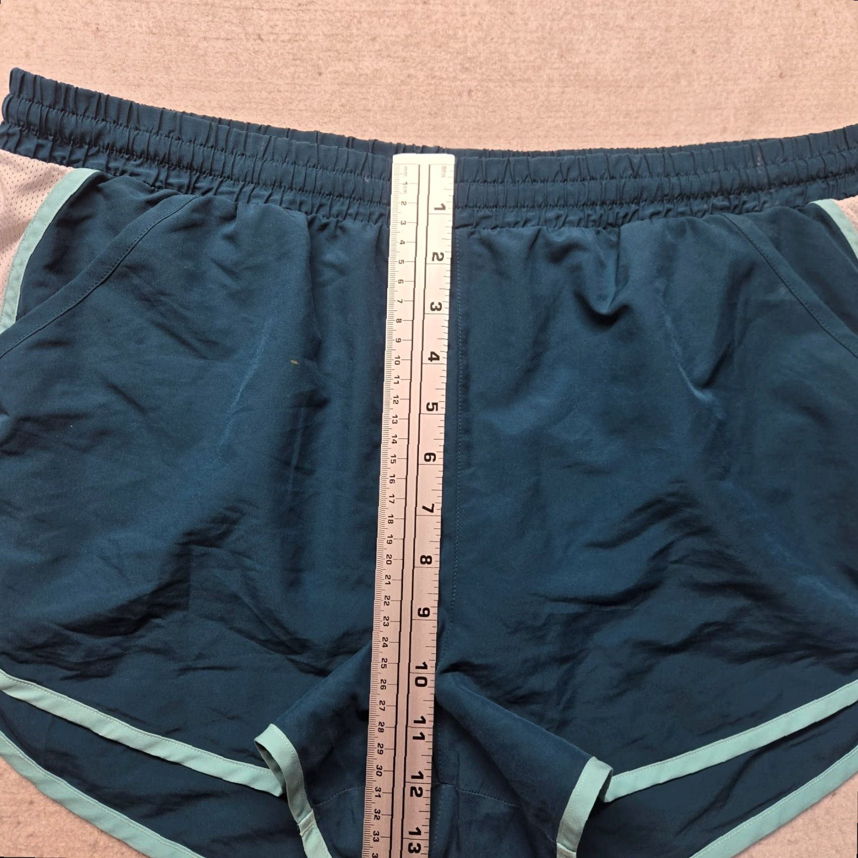 Under Armour Under Armour Heatgear Shorts Drawstring Blue White Women's XL Extra Large Adult Pant Size 40" / US 18 - 6 Thumbnail