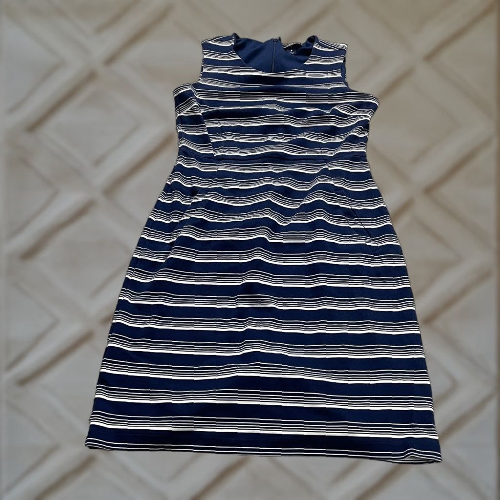 Lands' End VINTAGE Lands' End Sheath Dress Womens 8 Midi Sleeveless Blue White Striped Business Party Workwear Size M / US 6-8 / IT 42-44 - 1 Thumbnail