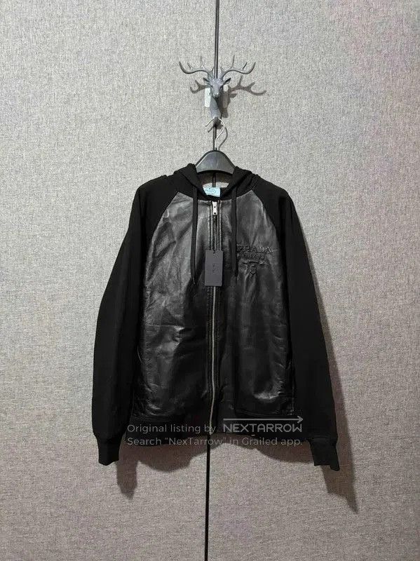 Prada Prada Black Leather Logo Hooded Jacket for Men. Size US L / EU 52-54 / 3 - 1 Thumbnail