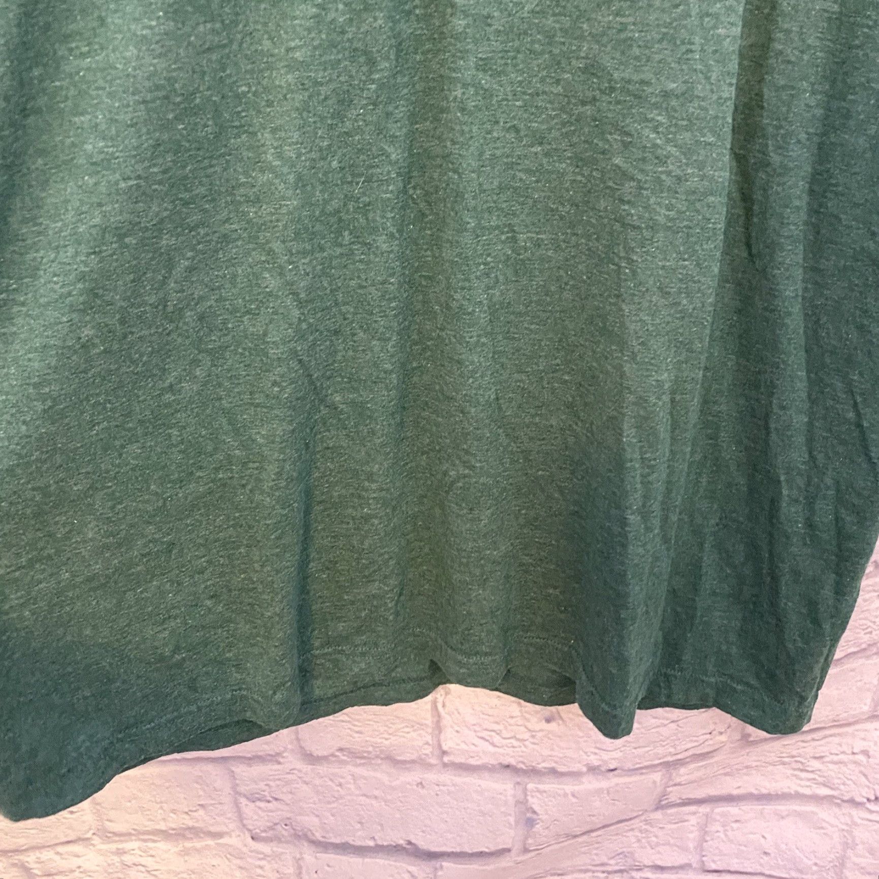 Fruit Of The Loom VINTAGE Lion King Simba Front Pocket T-Shirt Rafiki XL Mens Green Size US XL / EU 56 / 4 - 6 Thumbnail