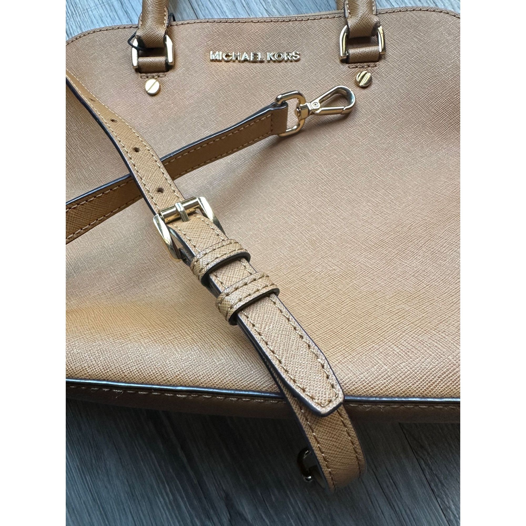 Michael Kors Michael Kors Tan / Dark Mustard Two Way Bag Size ONE SIZE - 8 Thumbnail