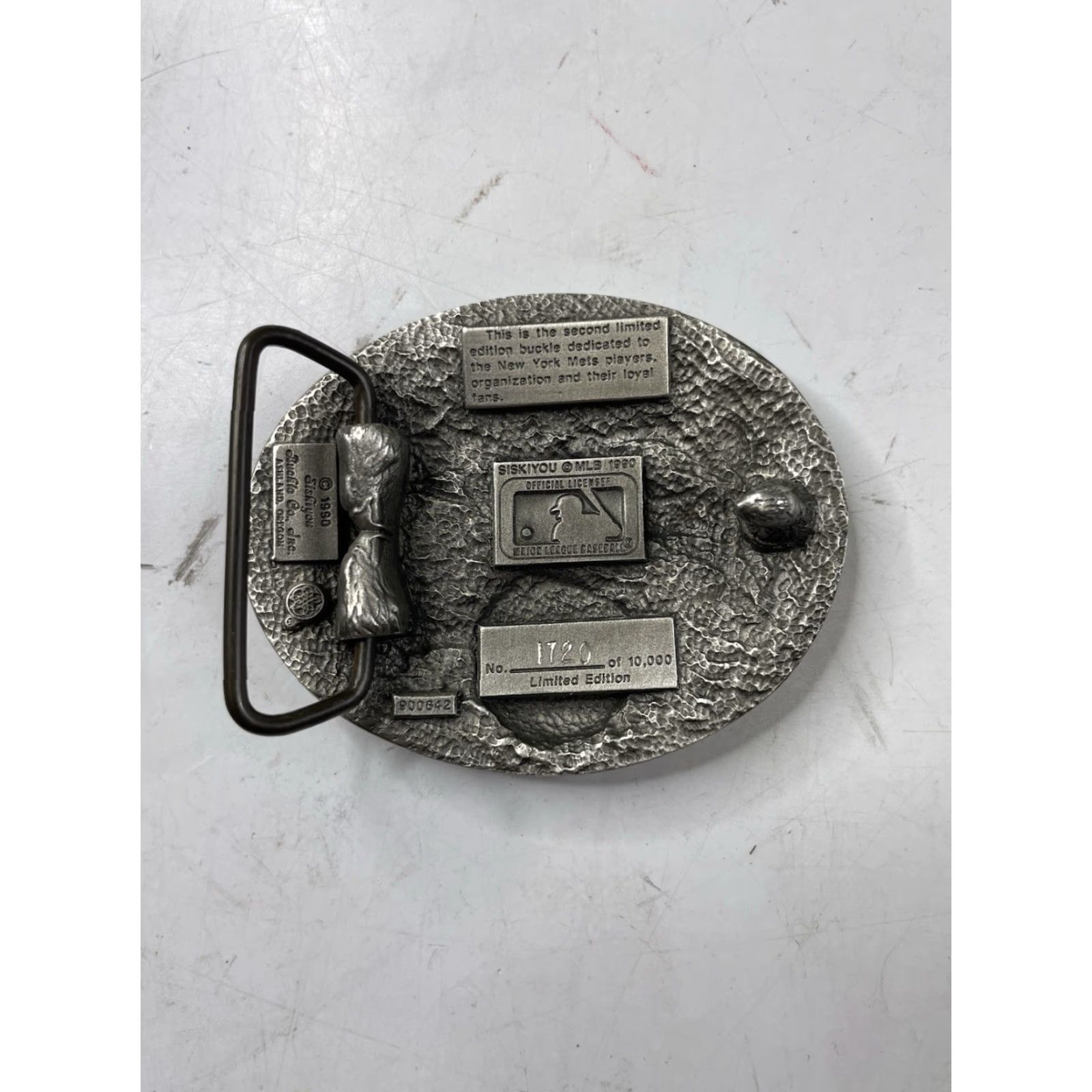 Vintage VINTAGE Mets Belt Buckle Pewter Silver 1990 Limited Edition Men NY Mets Unbranded West Coast Siskiyou Pewter Buckle Silver Belt Buckle Men Size ONE SIZE - 2 Thumbnail