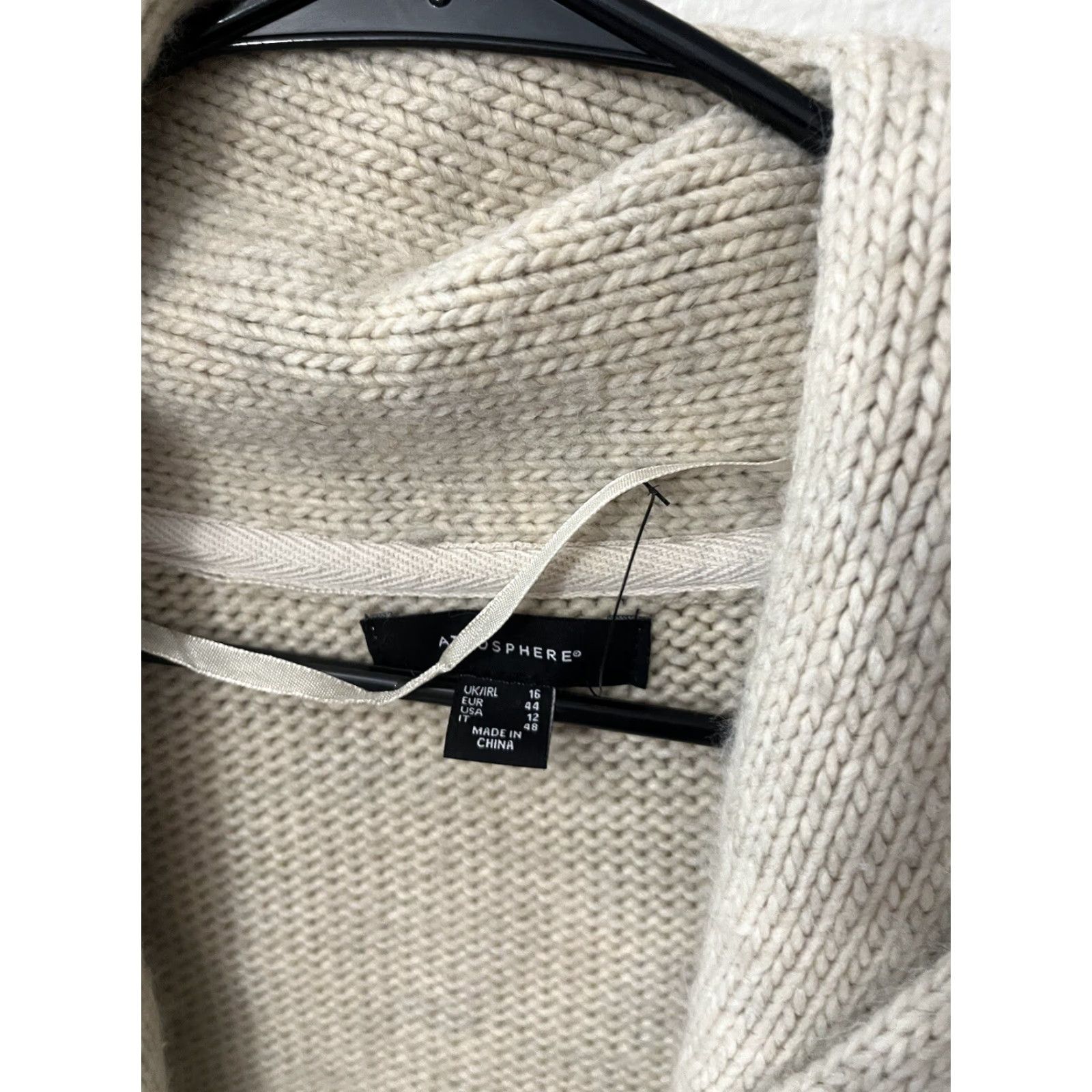 Vintage VINTAGE Atmosphere Women's Sweater Cardigan Size 12 Beige Acrylic Knit Size XL / US 12-14 / IT 48-50 - 3 Thumbnail