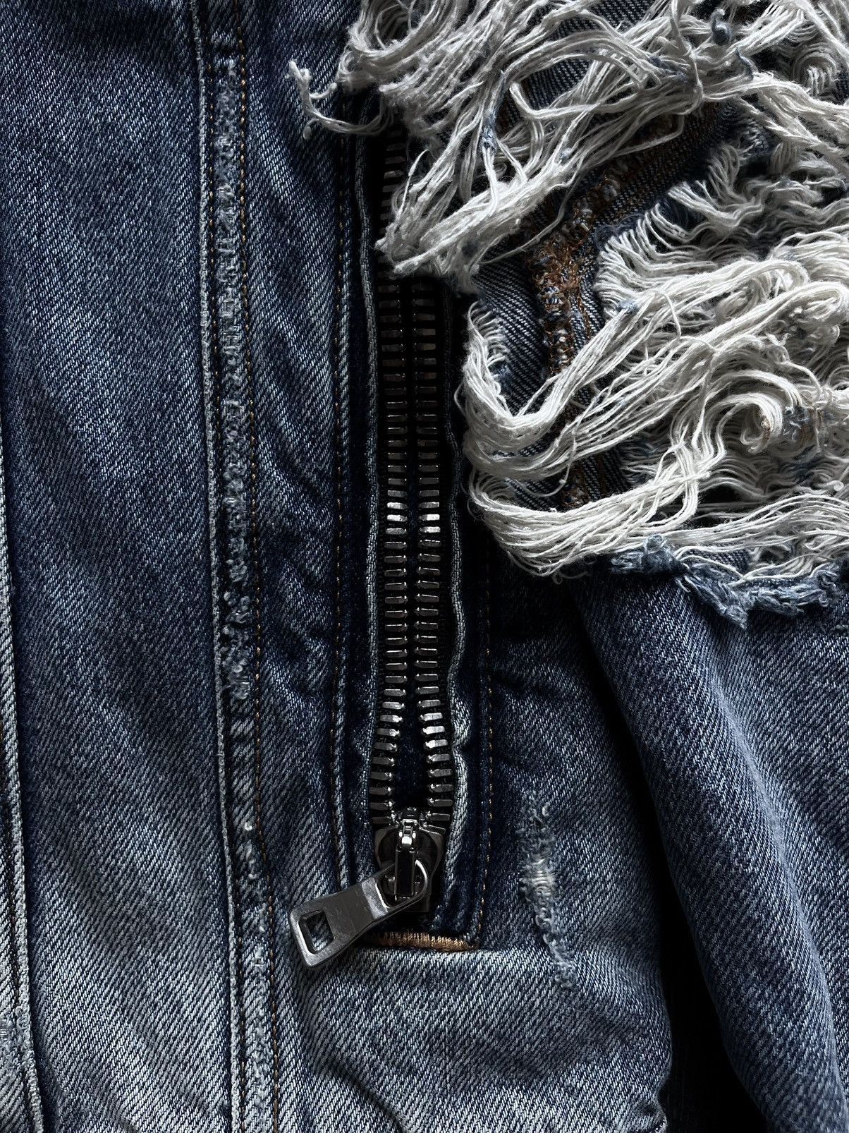 Balmain Balmain Destroyed Distressed Denim Jacket Size US M / EU 48-50 / 2 - 7 Thumbnail