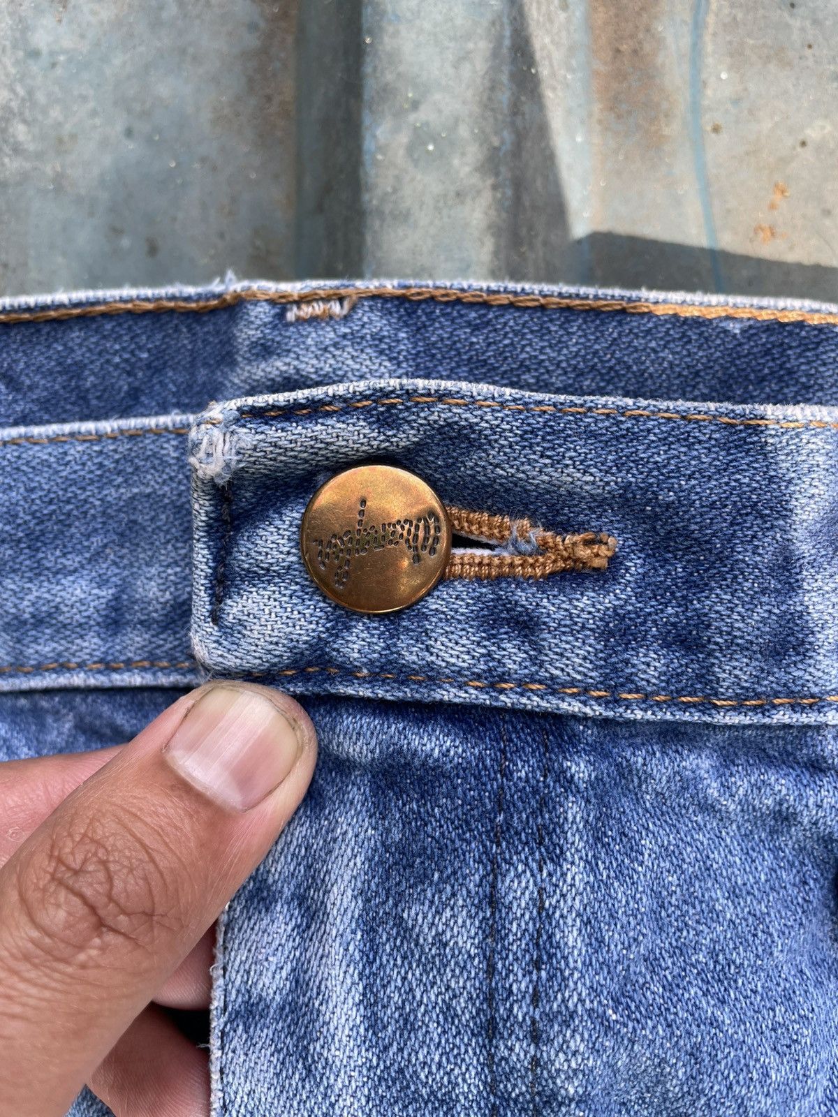 Japanese Brand × Vintage Y2K Wragler Distressed Denim – Rare Size Vintage Size US 32 / EU 48 - 9 Thumbnail