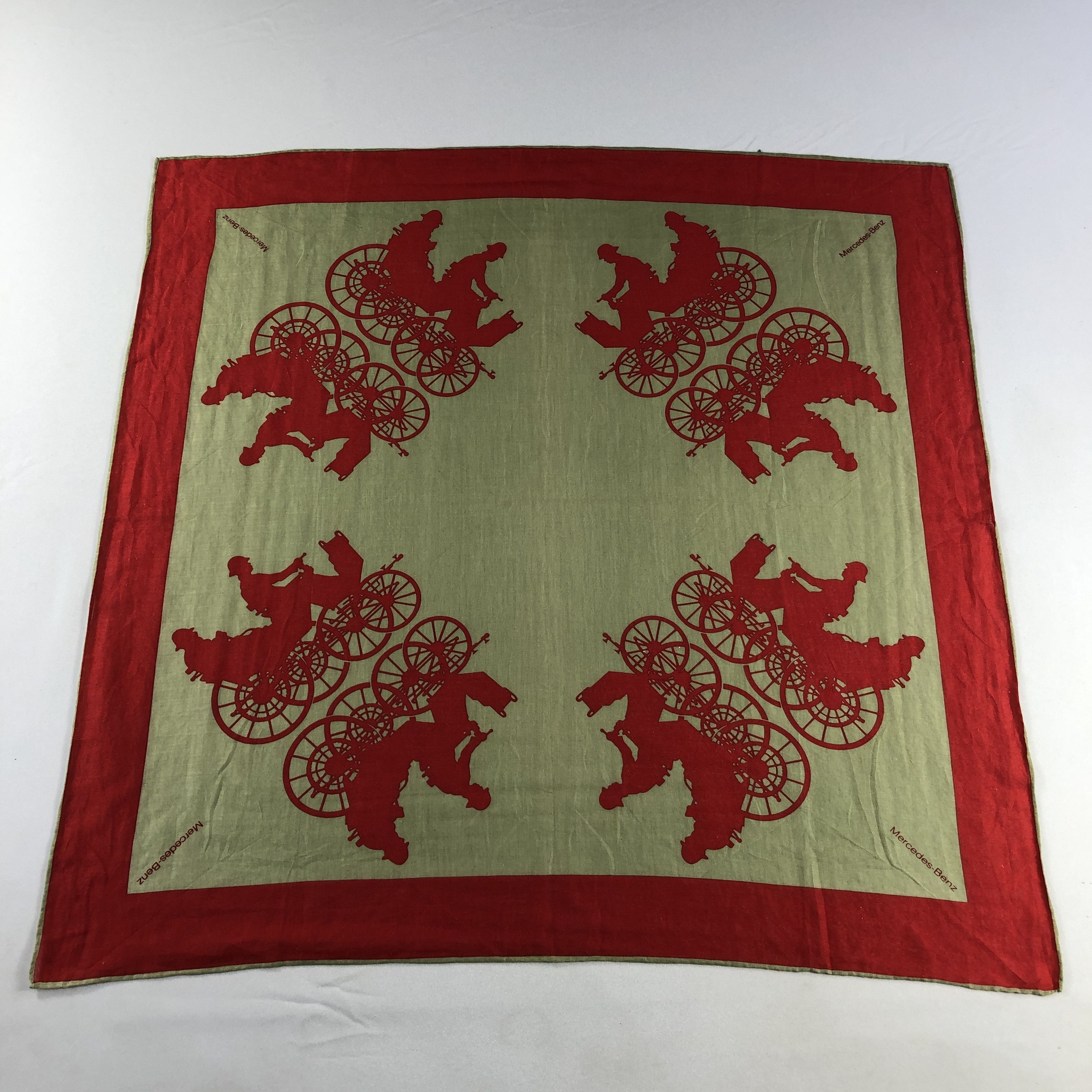 Mercedes-Benz × Vintage Mercedes-Benz Handkerchief Neckerchief Bandana H2611 Size ONE SIZE - 1 Thumbnail