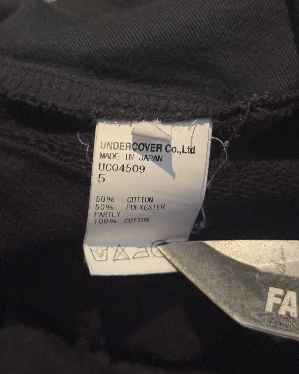 Undercover Undercover SS16 paper doll hybrids *redux* Size US 32 / EU 48 - 4 Thumbnail