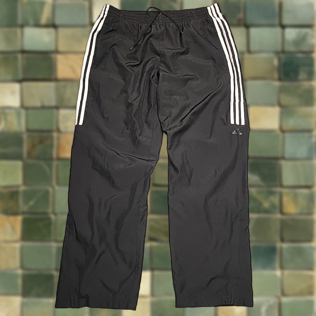 Adidas Adidas Pants Men L Black 3 Stripe Active 360 Track Athleisure Retro Y2K Pants Mens L Black 3 Stripe Active 360 Track Athleisure Retro Y2K Size US 33 - 1 Thumbnail