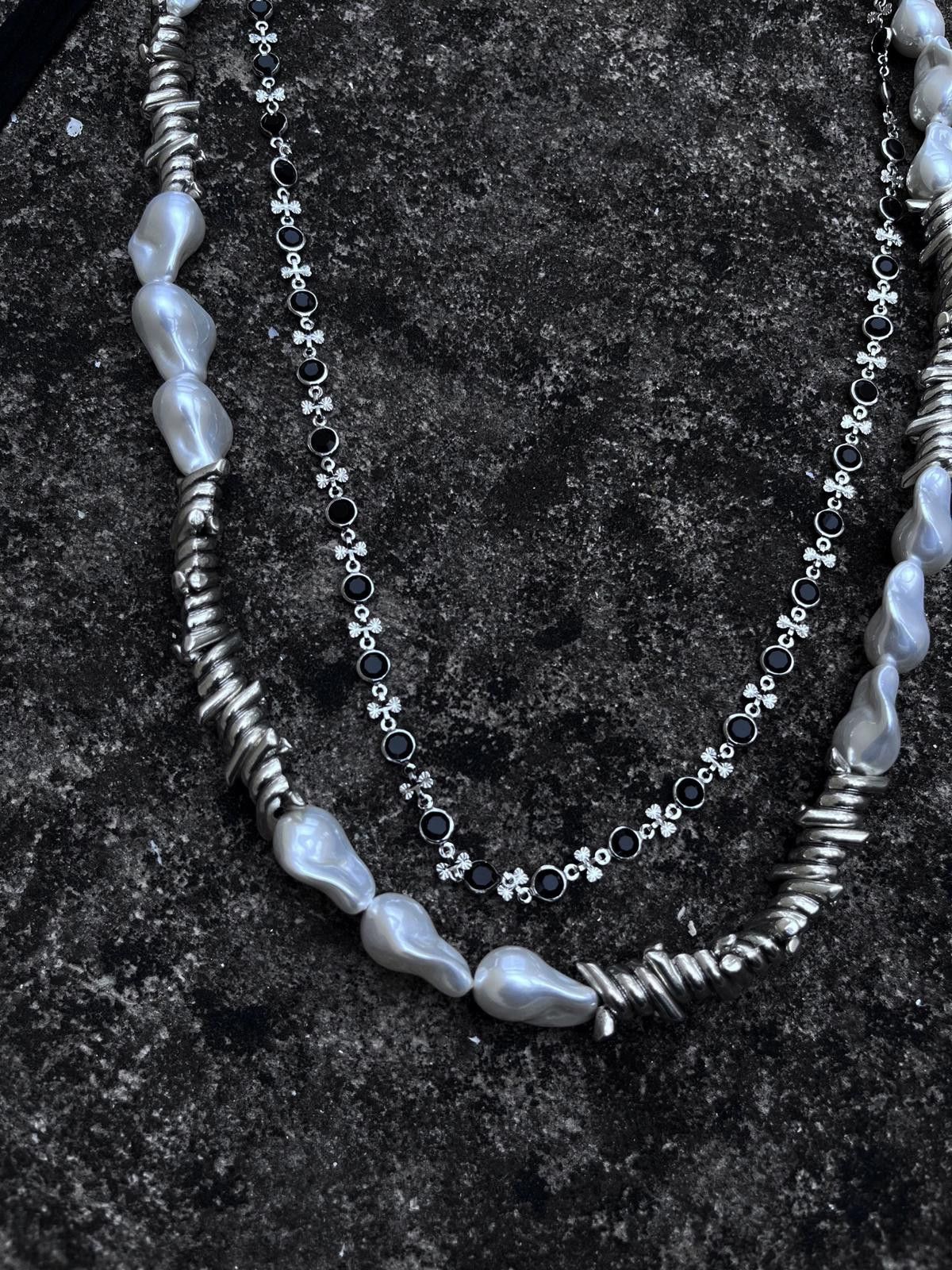 Vintage Pearl Double Layered Wallet Chain Size ONE SIZE - 4 Thumbnail