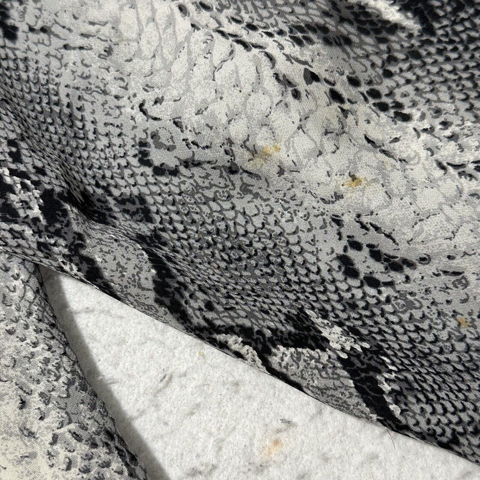 Other Votre Nom Medium Silk Button Down Shirt Animal Print Size M / US 6-8 / IT 42-44 - 14 Thumbnail