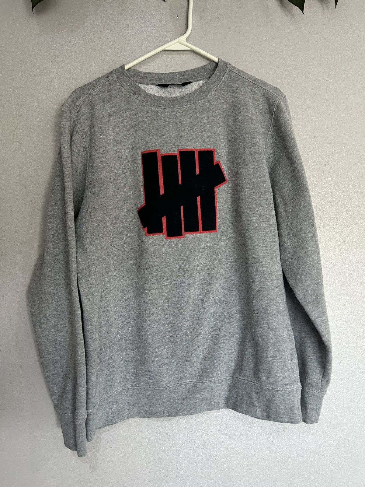 Undefeated Undefeated crewneck m Size US M / EU 48-50 / 2 - 1 Preview