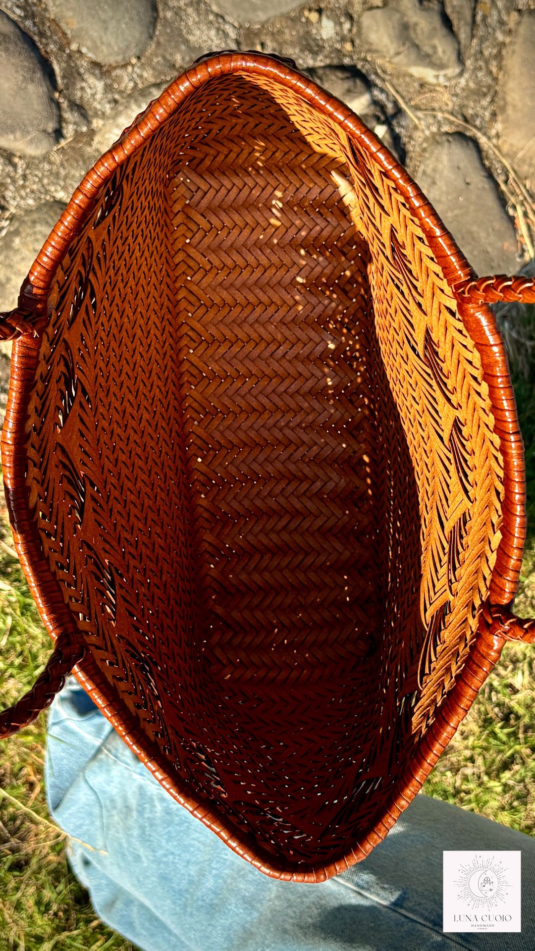 Vera Pelle Cowhide Leather Tote Bag – Handwoven Shoulder Purse Size ONE SIZE - 6 Thumbnail