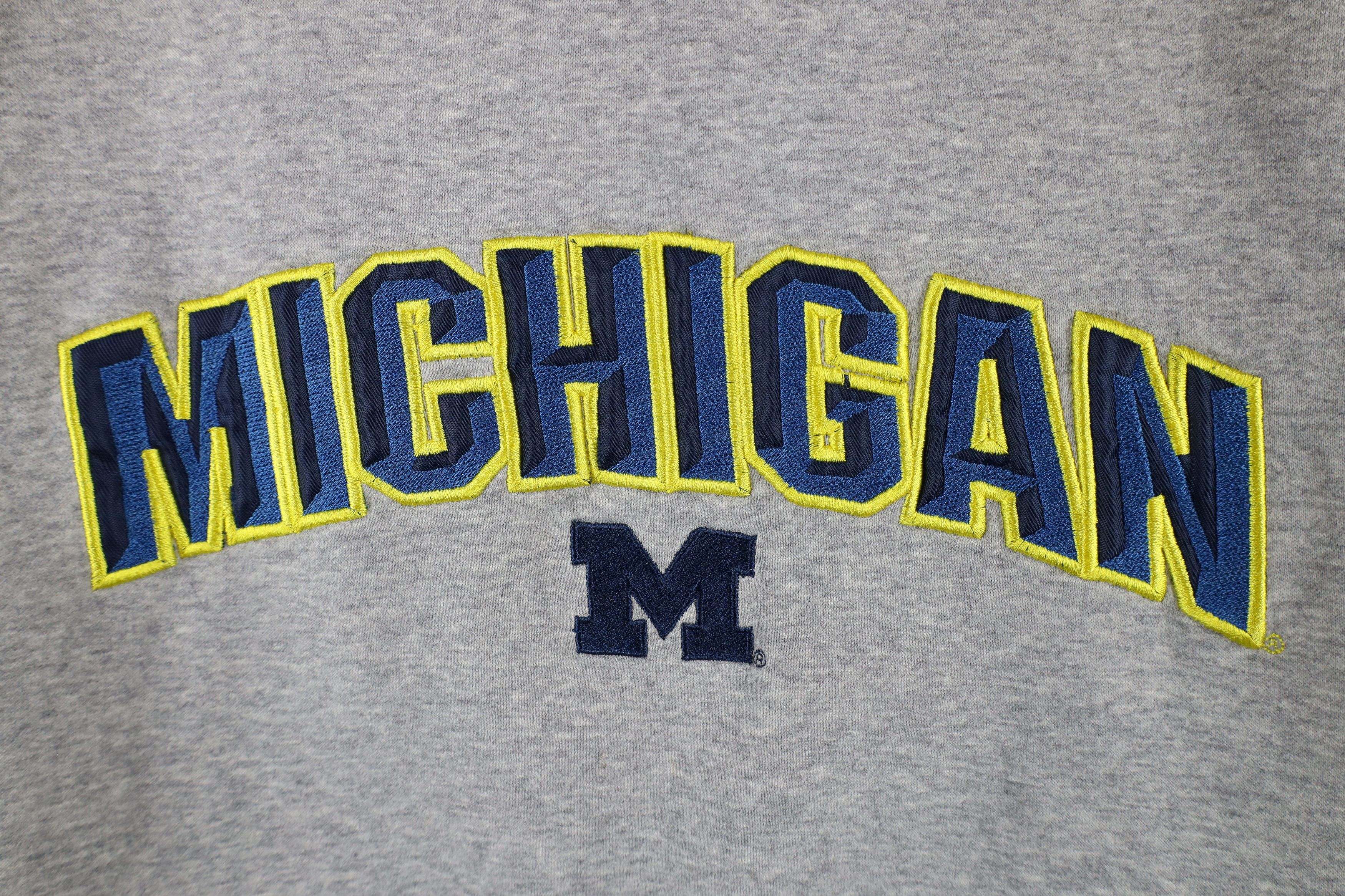 Vintage Vintage 90s University of Michigan Hoodie Sweatshirt Gray Size US XL / EU 56 / 4 - 4 Thumbnail