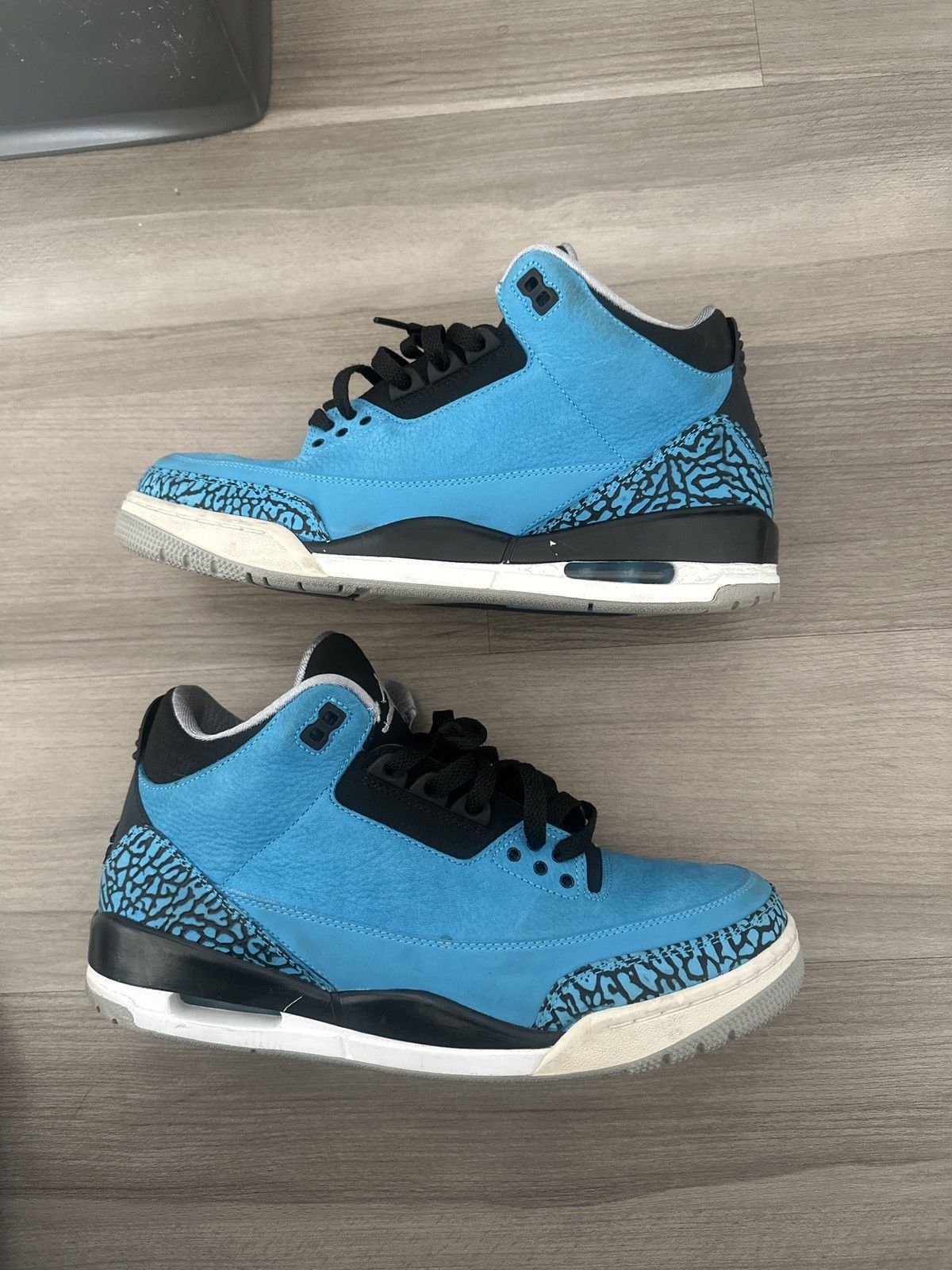 Jordan Brand Air Jordan 3s Powder Blue Size US 10 / EU 43 - 3 Thumbnail