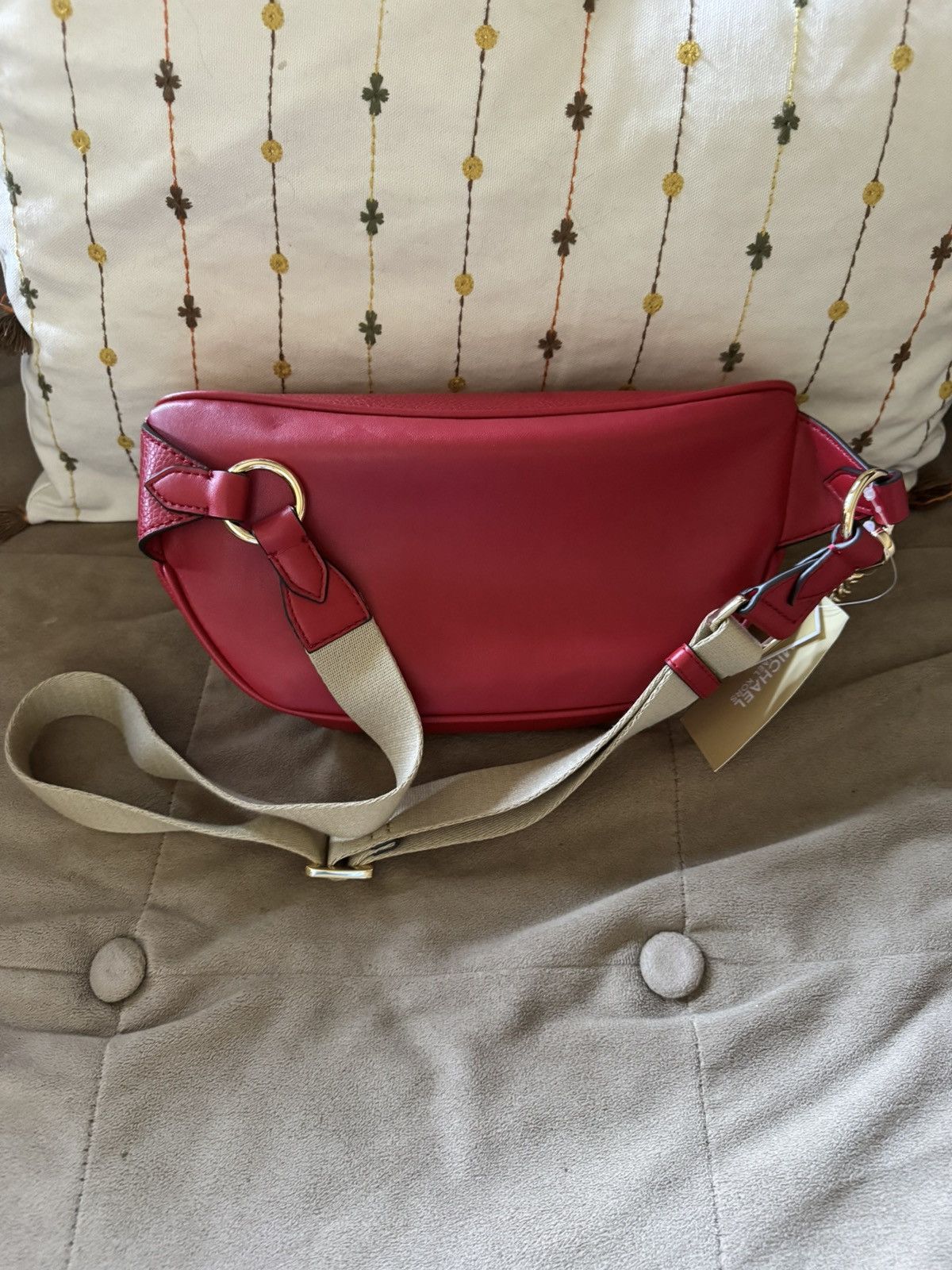 Michael Kors Michael Kors Red Leather Crossbody Belt Bag Size ONE SIZE - 6 Thumbnail