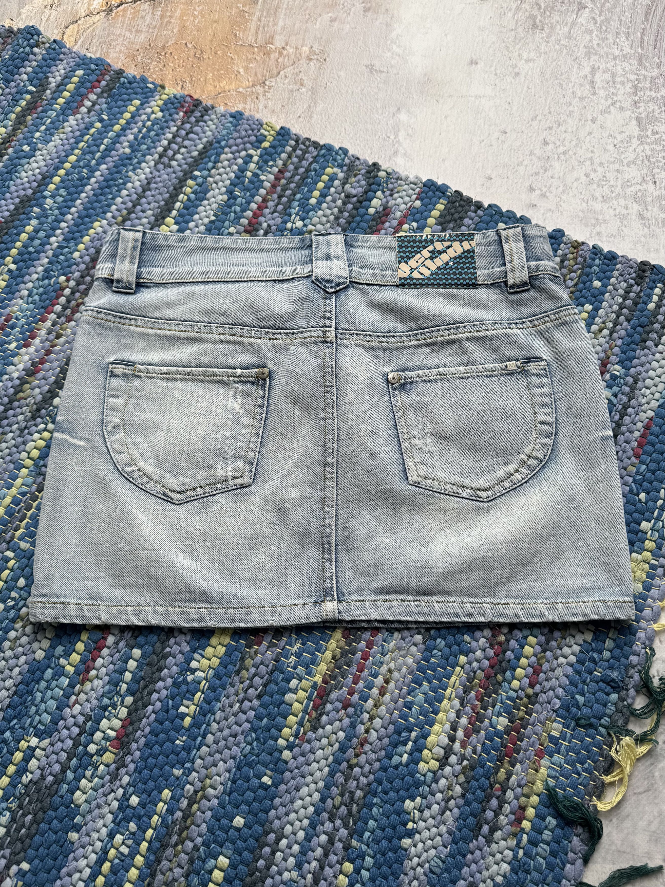 Vintage Vintage Mini Skirt Blue Low Rise Jean Skirt Y2K Faded Wash Size 30" / US 8 / IT 44 - 6 Thumbnail