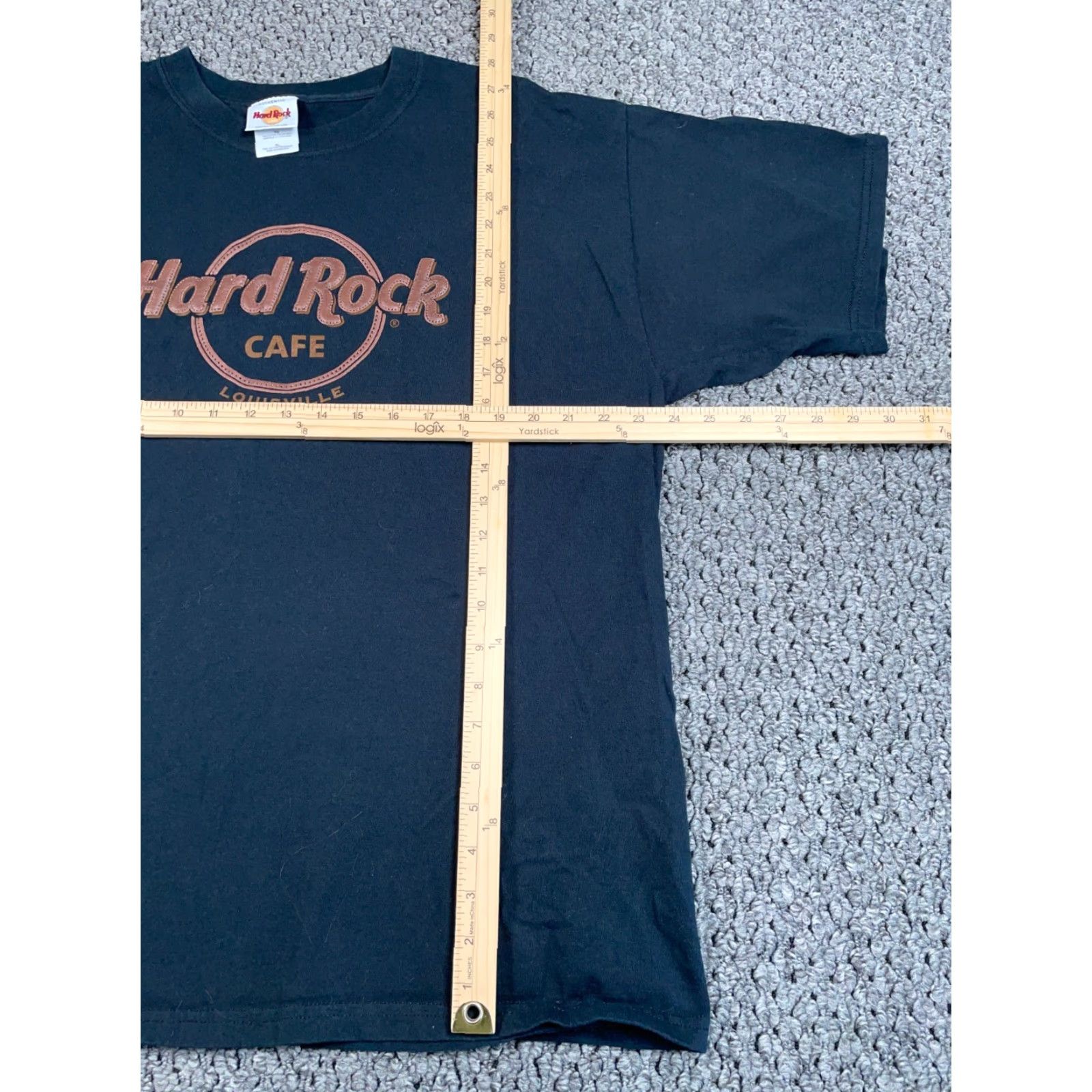 Hard Rock Cafe VINTAGE Hard Rock Cafe Louisville Logo T-Shirt Adult XL Black Raised Graphic Official Size US XL / EU 56 / 4 - 6 Thumbnail